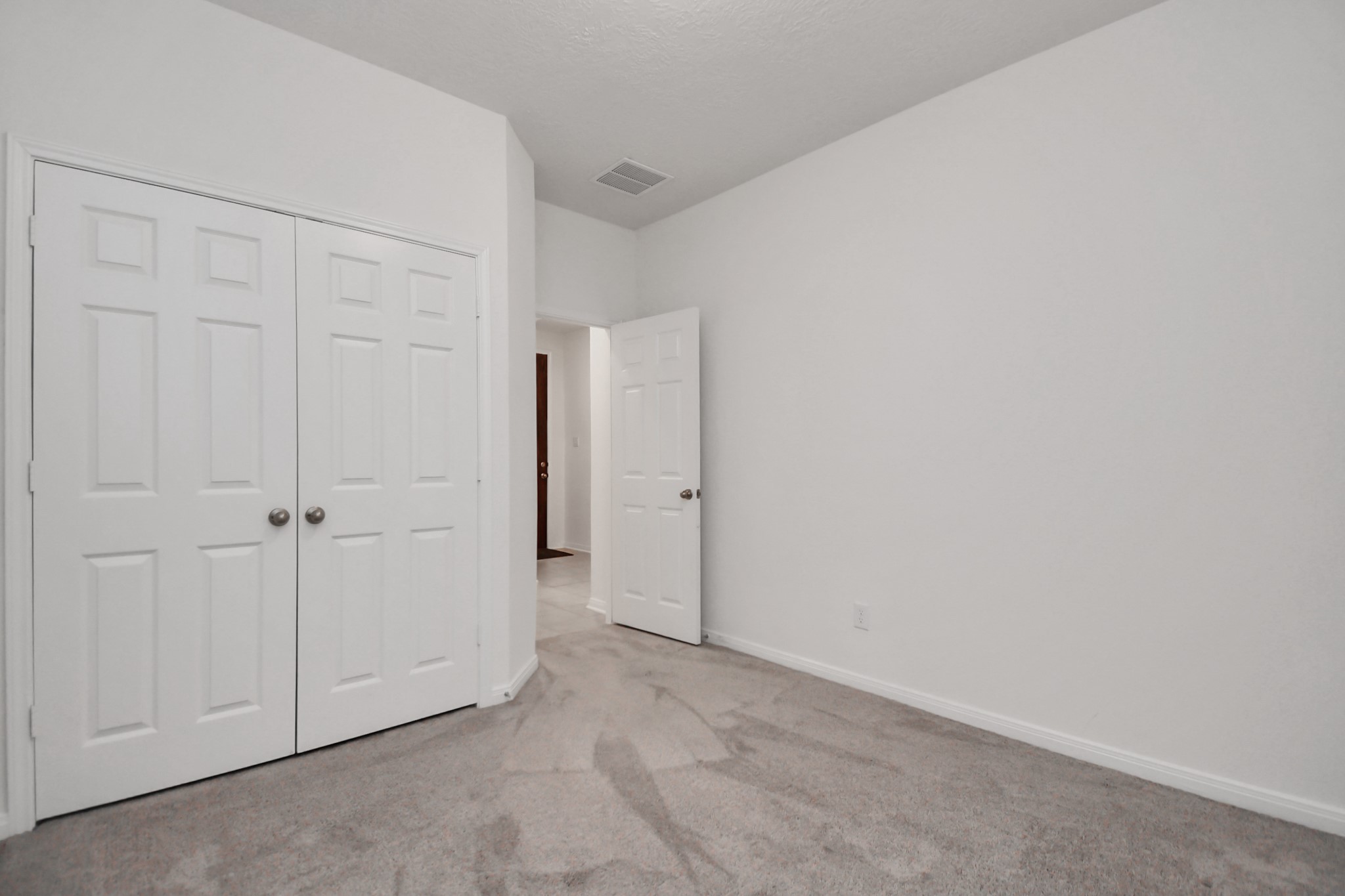 2030 Domeniko Drive Property Photo 27