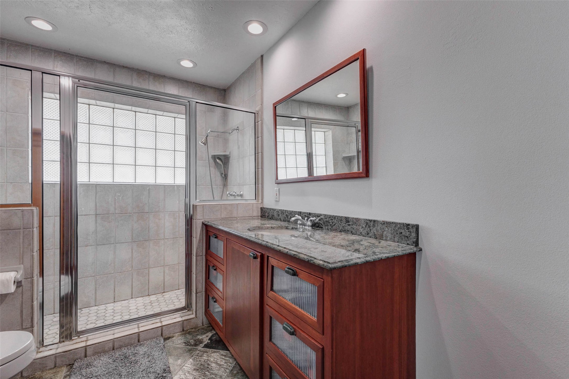 6226 Paisley Street S Property Photo 36