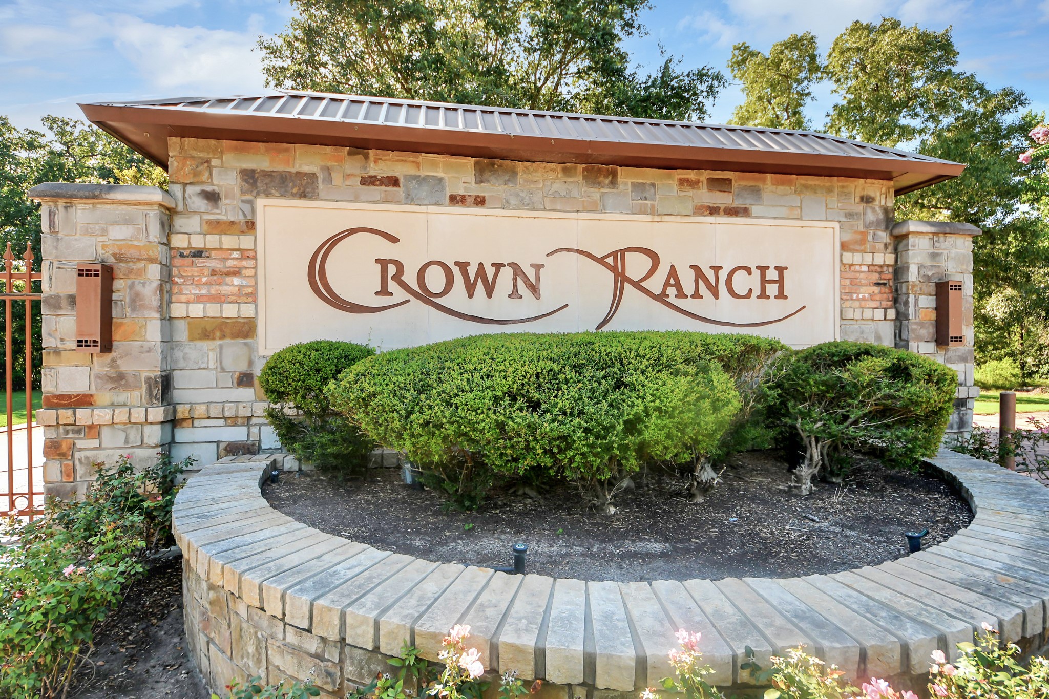 10317 Crown Ranch Boulevard Property Photo 1