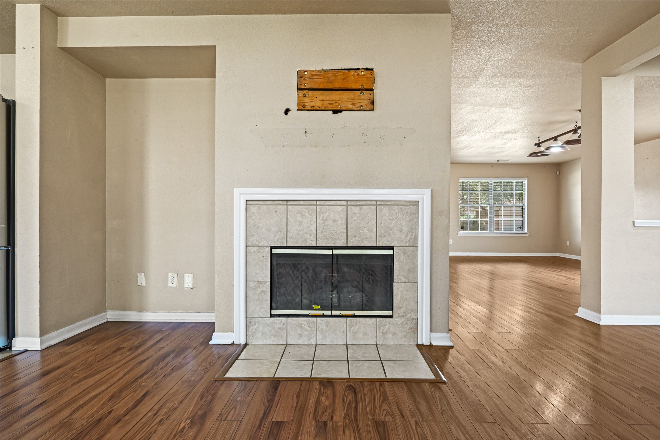 15822 Kings Cypress Lane Property Photo 9
