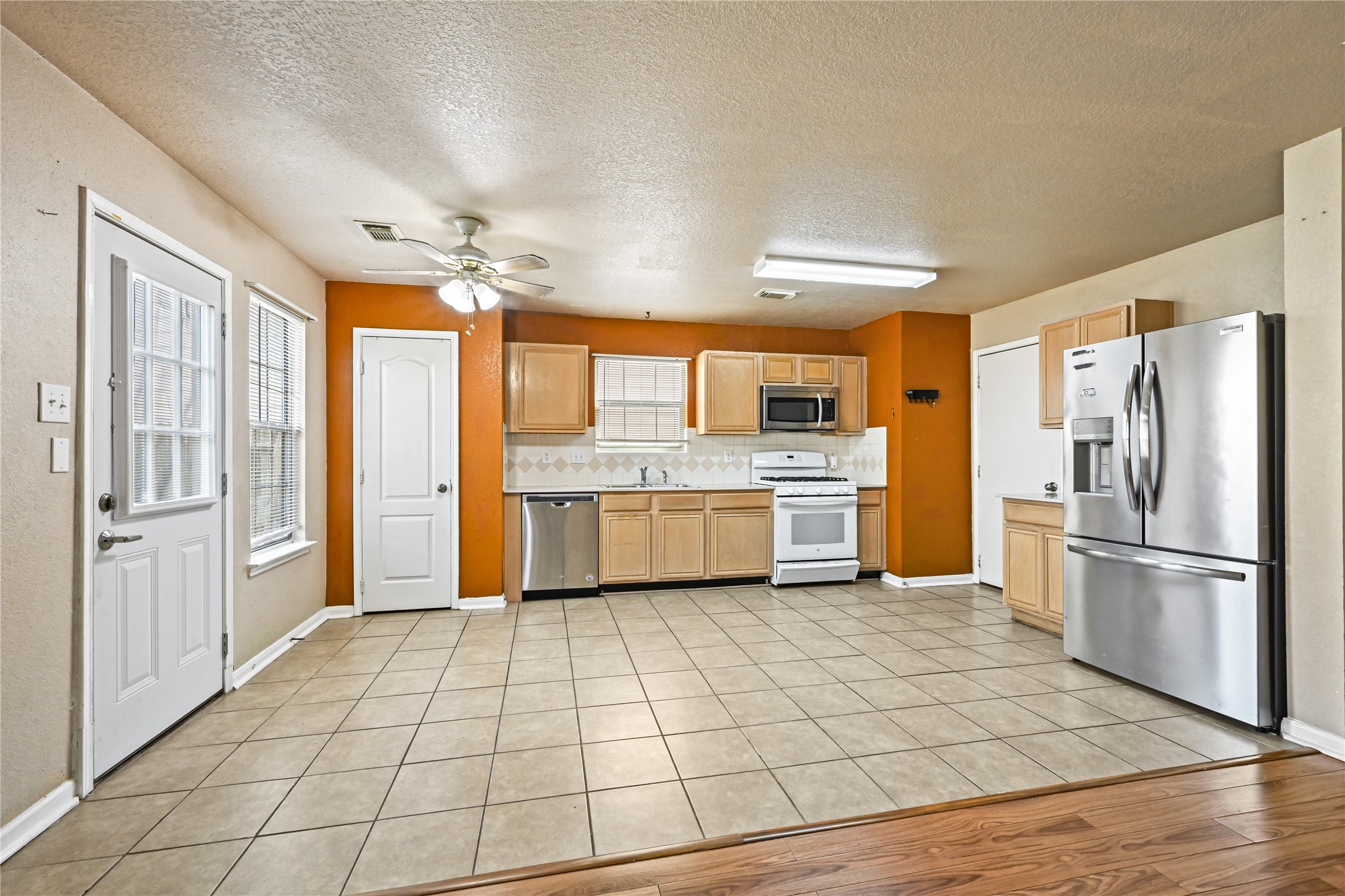 15822 Kings Cypress Lane Property Photo 10