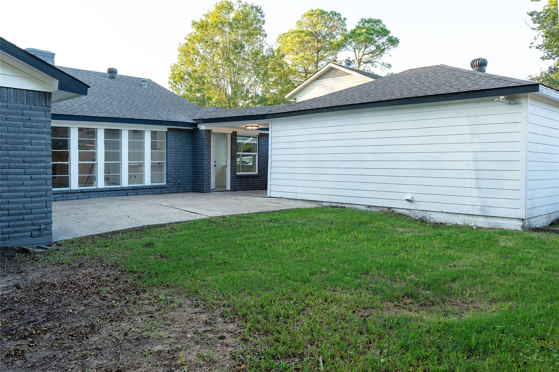 1814 Elmwood Court Property Photo 22