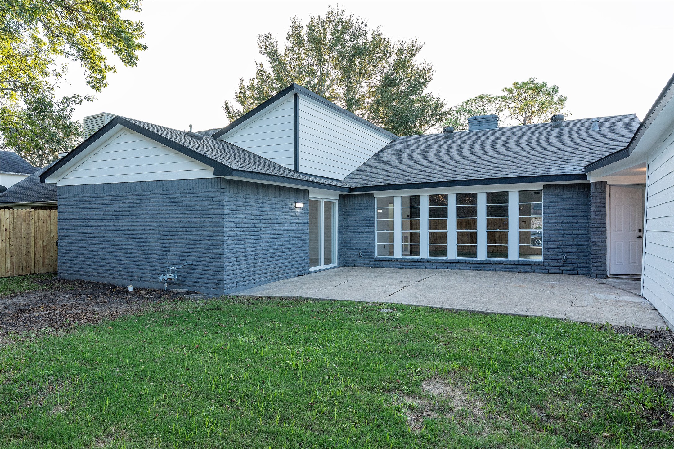 1814 Elmwood Court Property Photo 23
