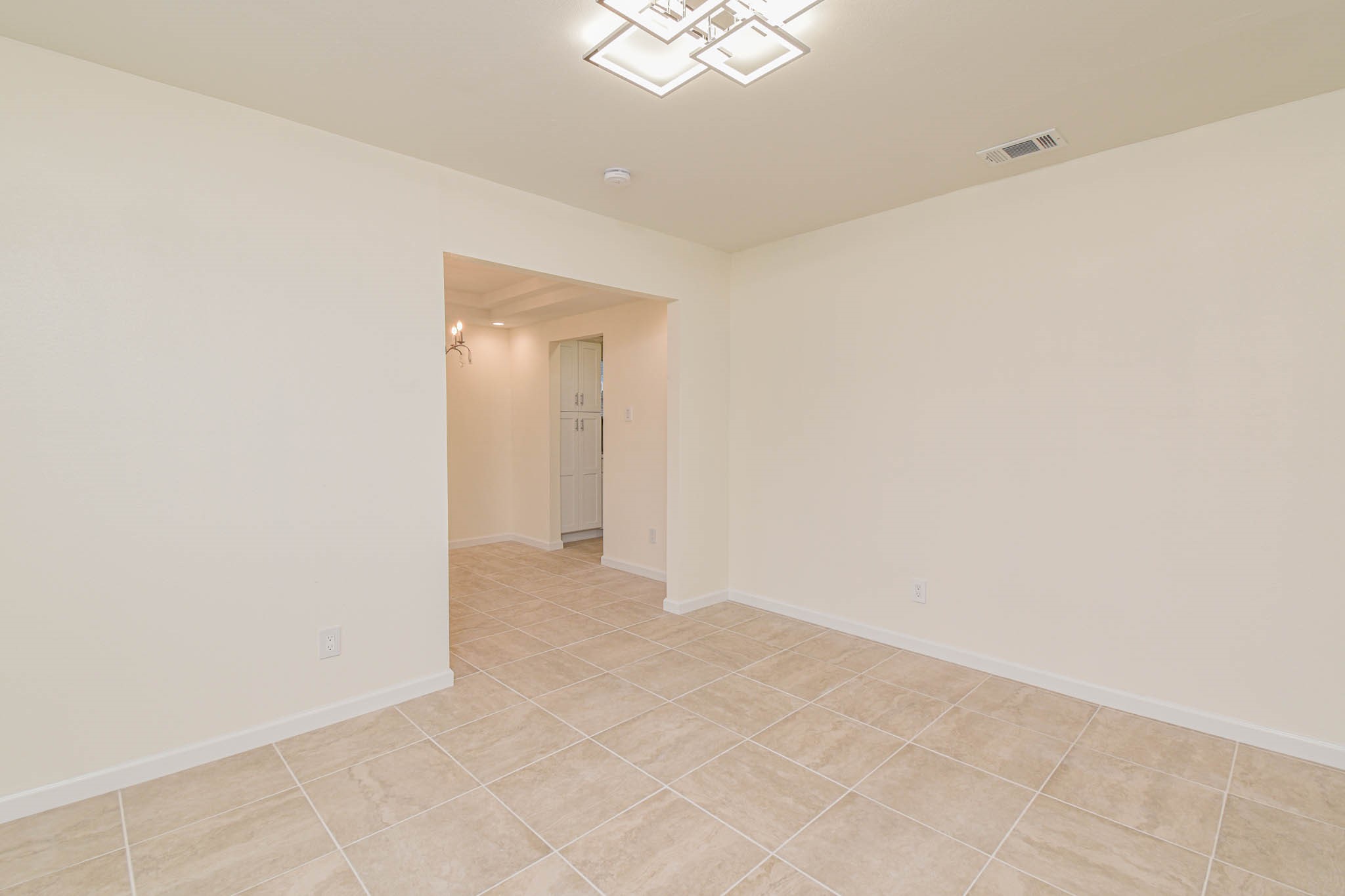 5003 Denoron Drive Property Photo 17