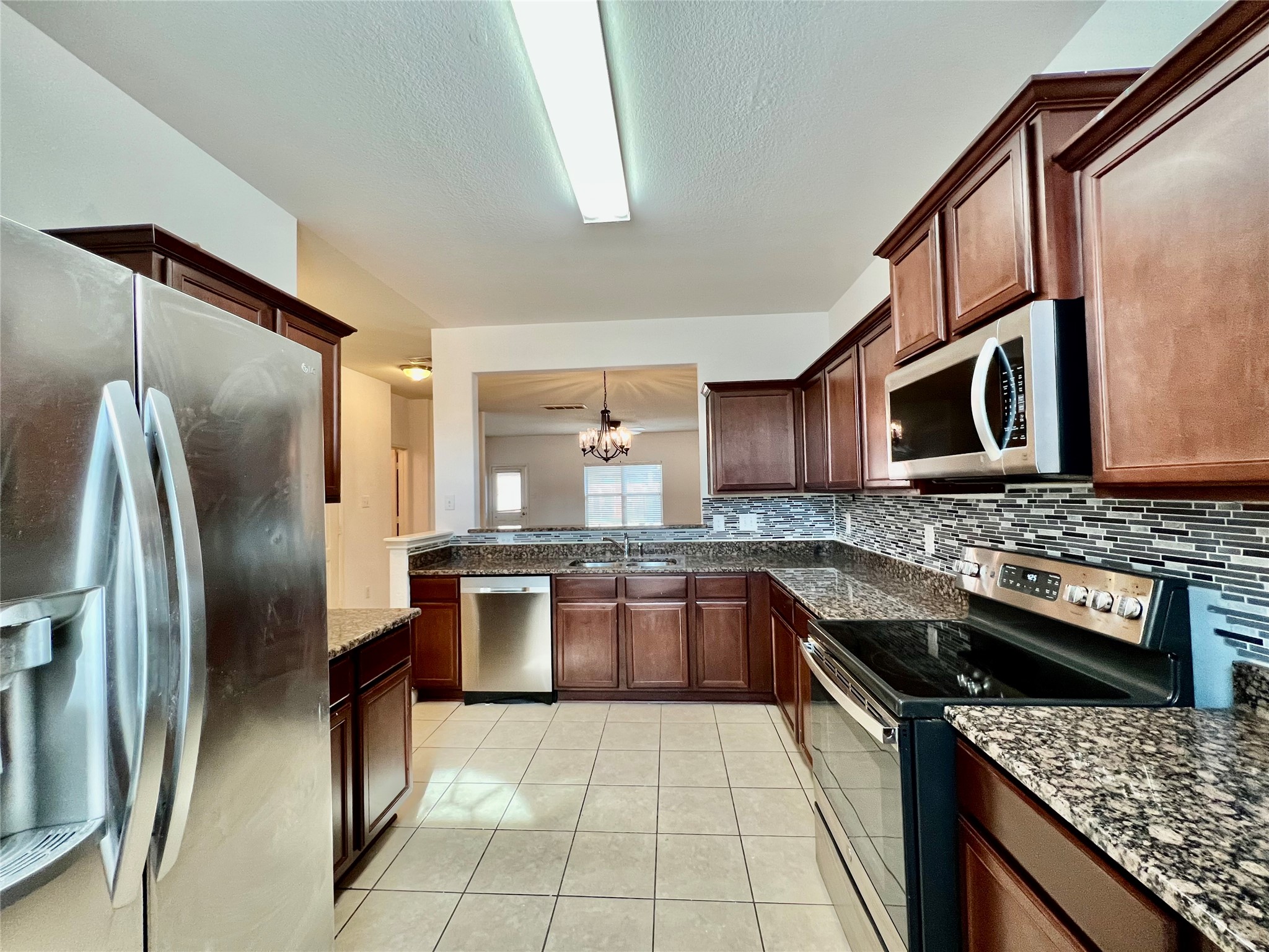 20418 Oak Lodge Meadow Drive Property Photo 4