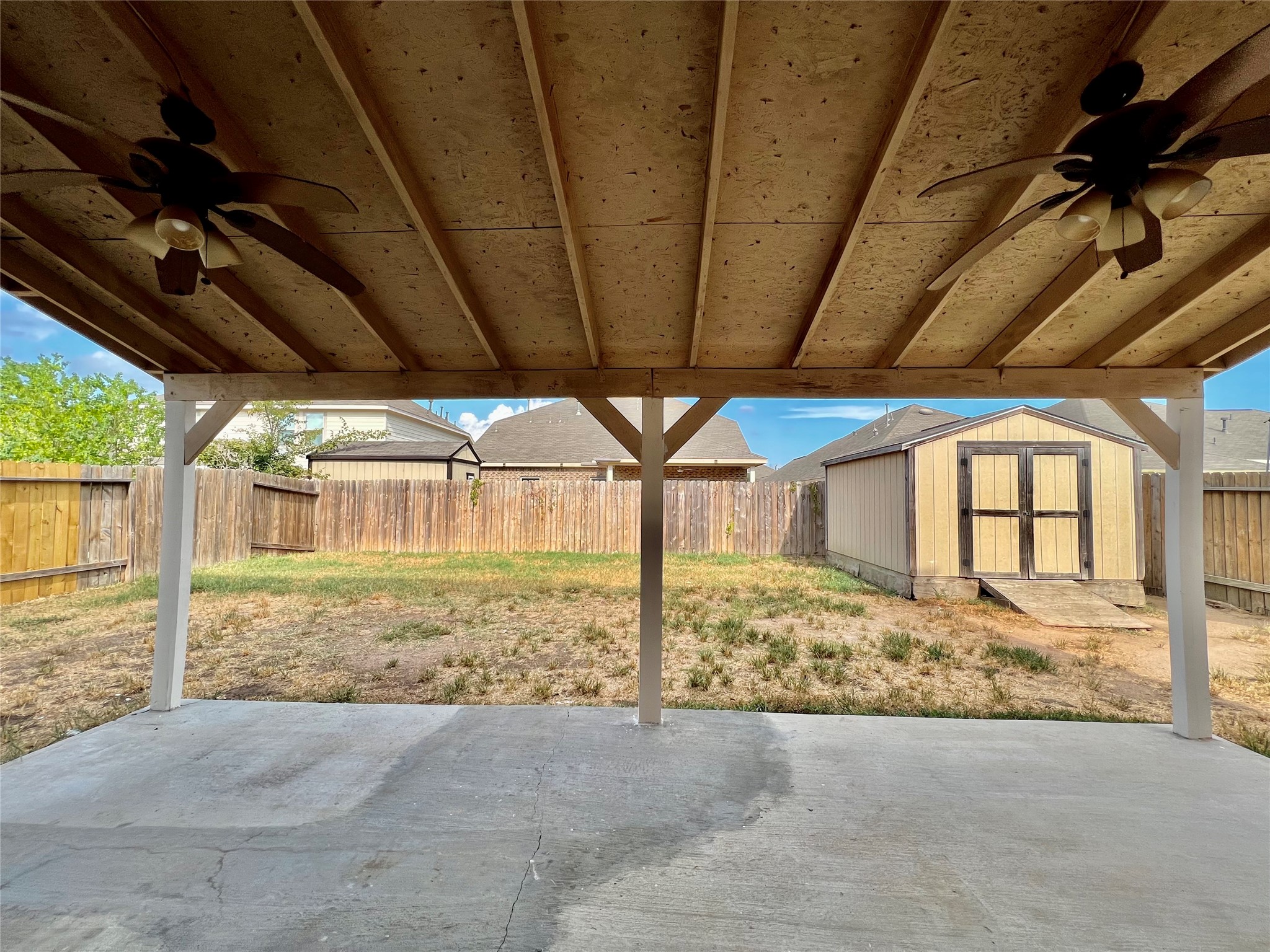 20418 Oak Lodge Meadow Drive Property Photo 9