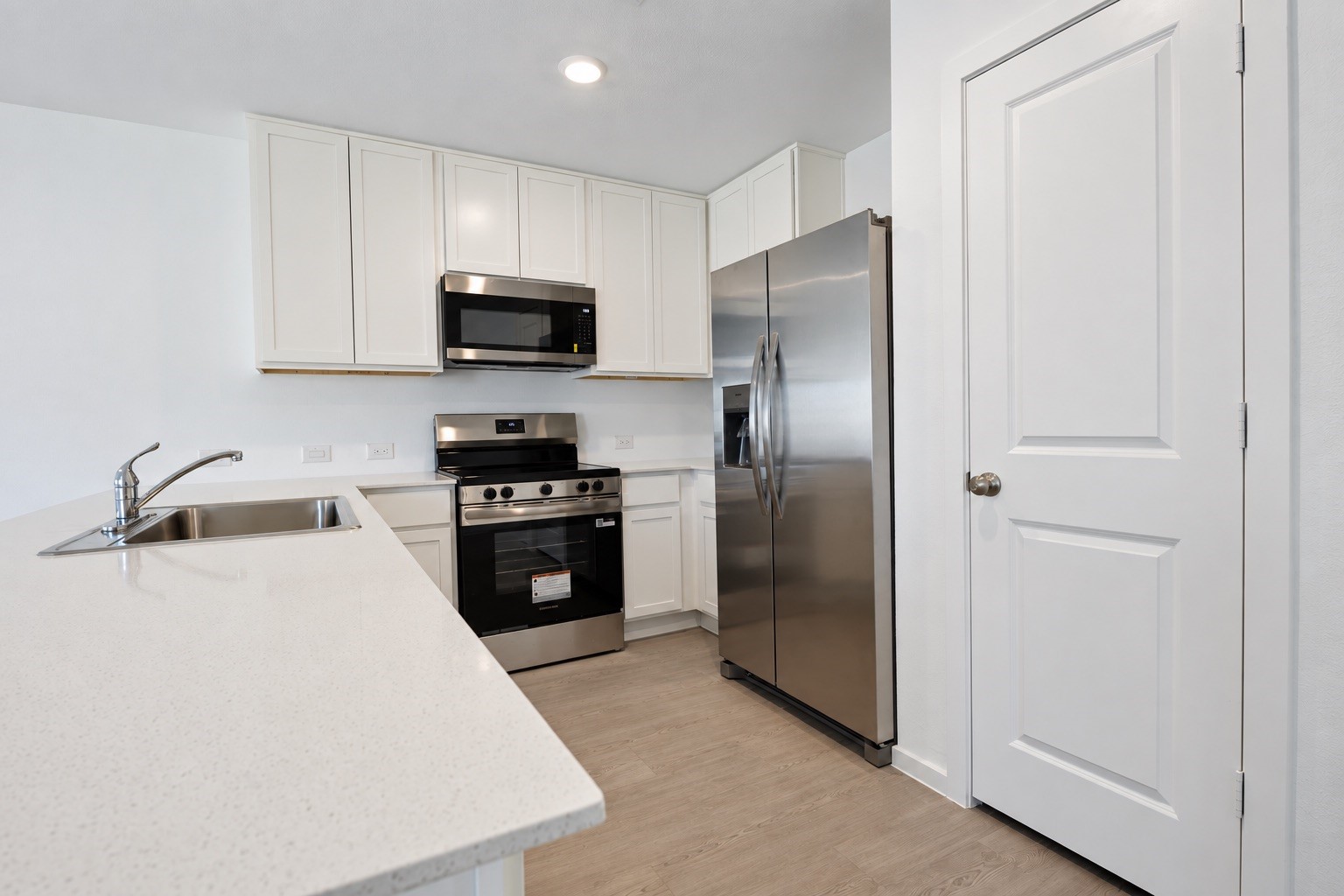 10947 Independence Road Property Photo 3