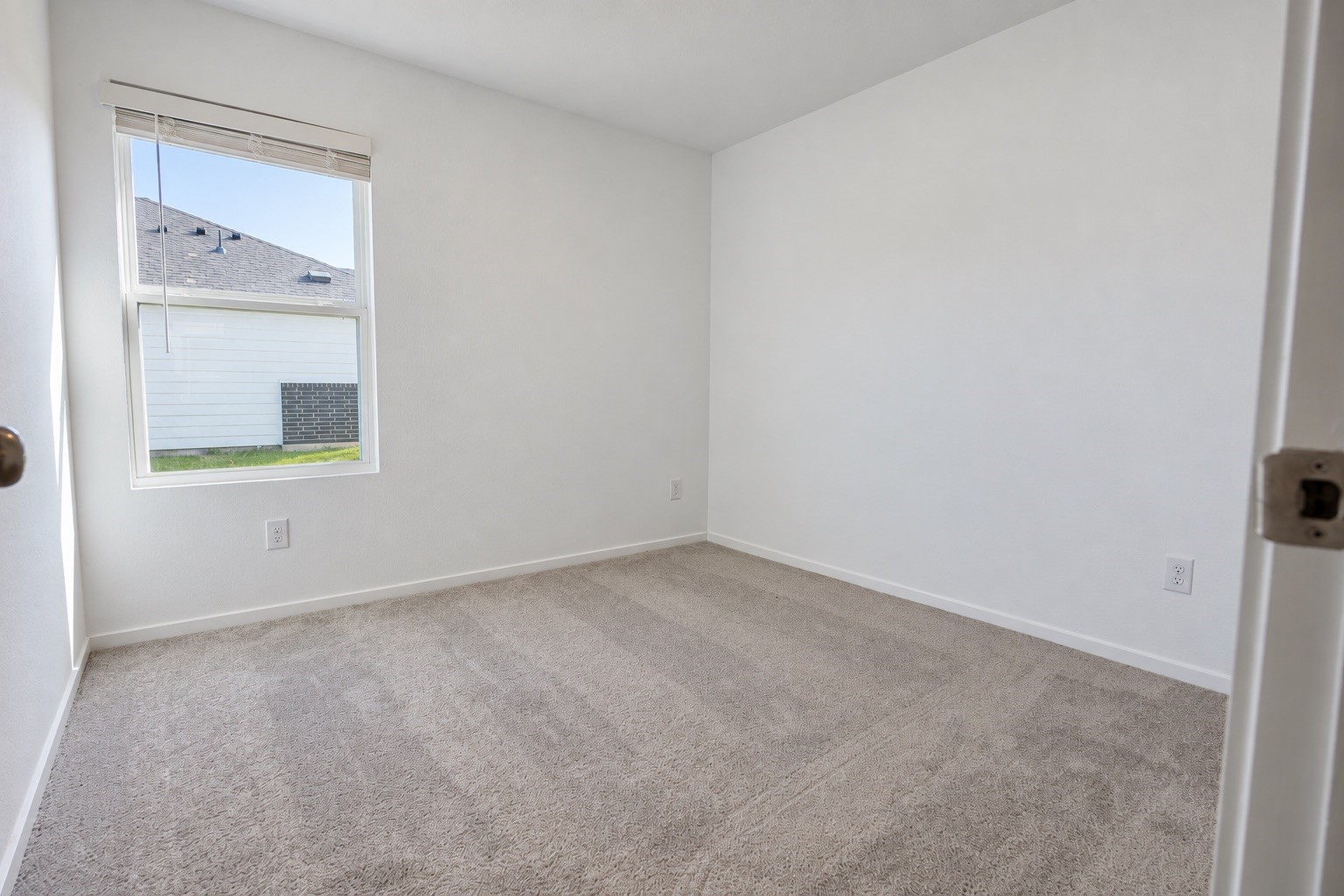 10947 Independence Road Property Photo 7