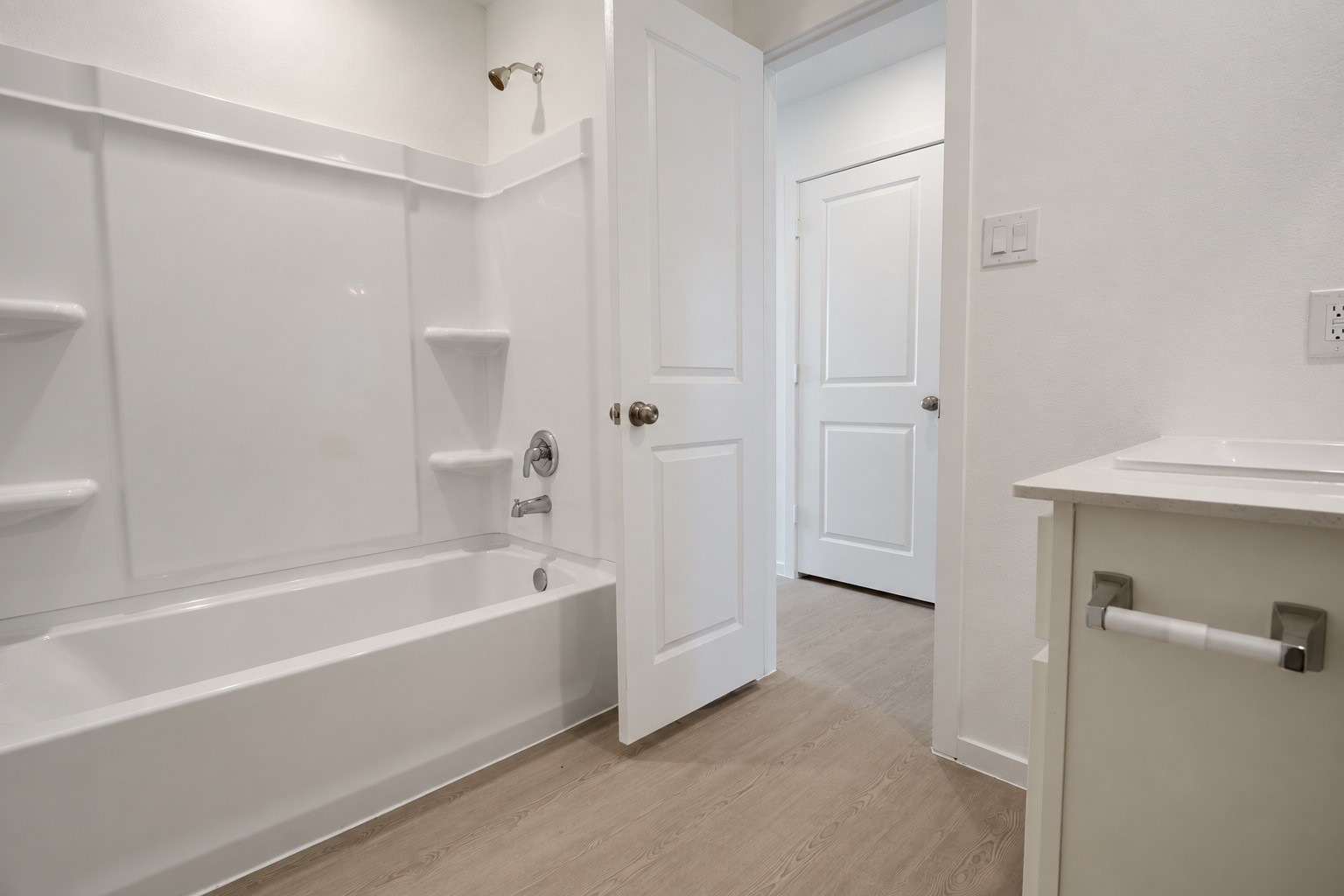 10947 Independence Road Property Photo 13