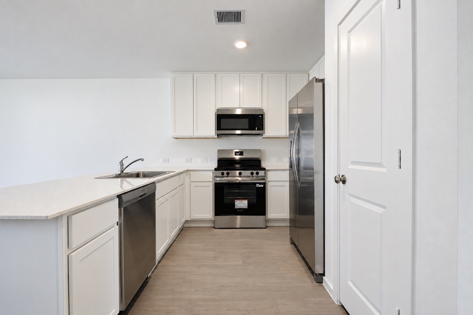 10947 Independence Road Property Photo 17