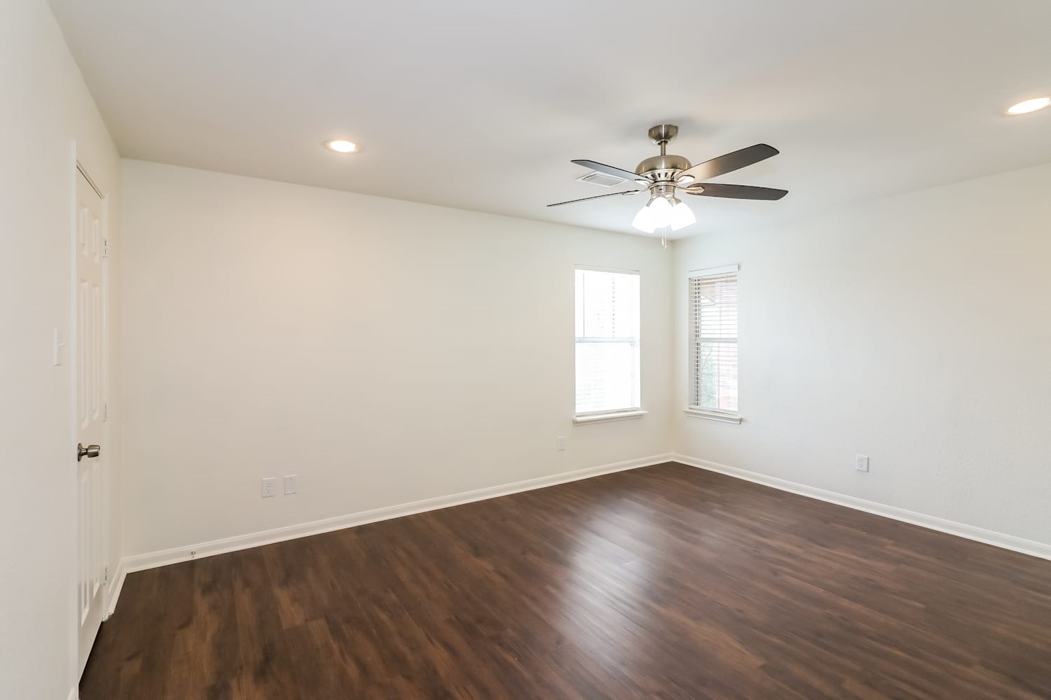 29622 Legends Bluff Drive Property Photo 14