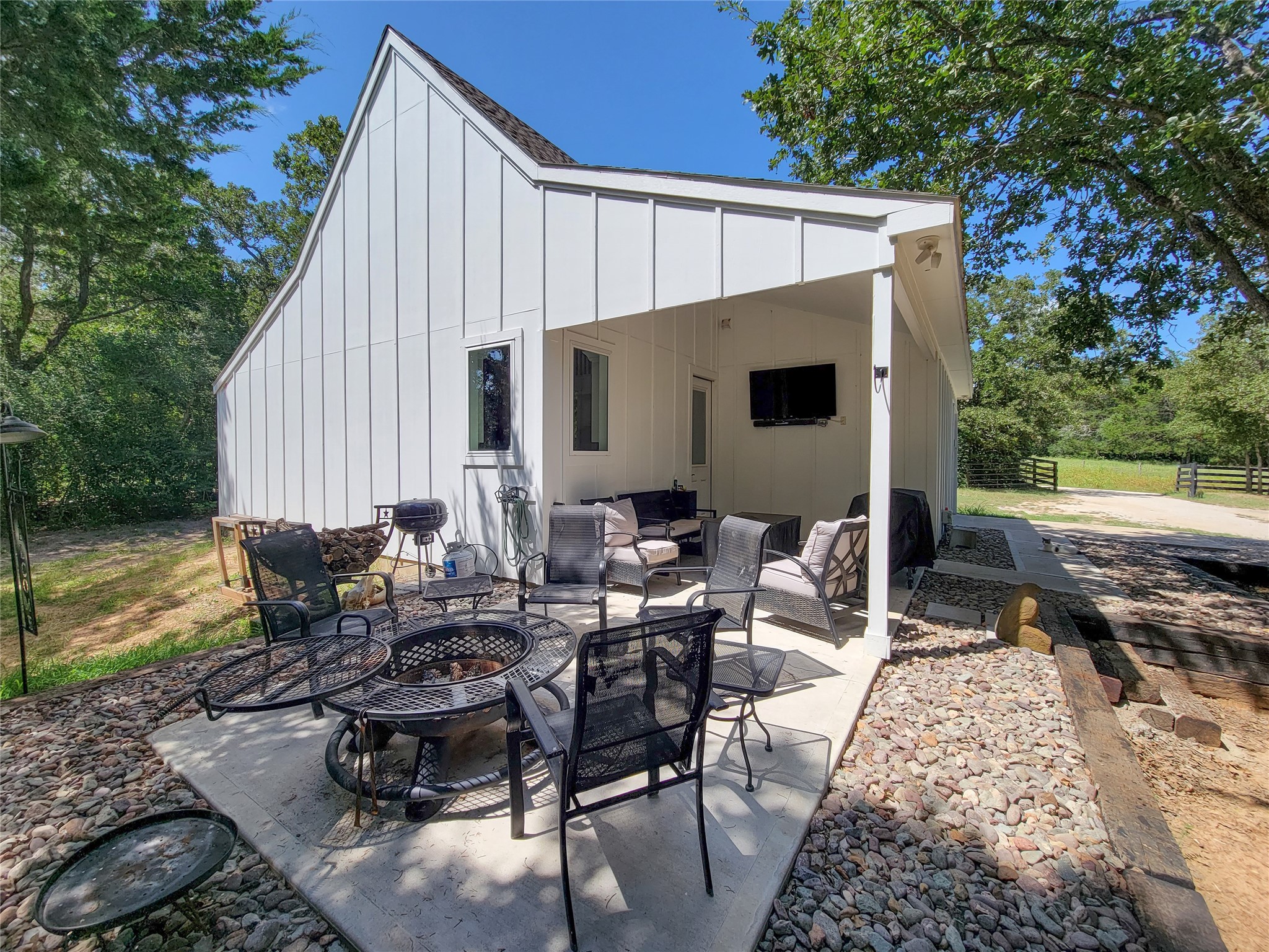 4937 Wolff Road Property Photo 6