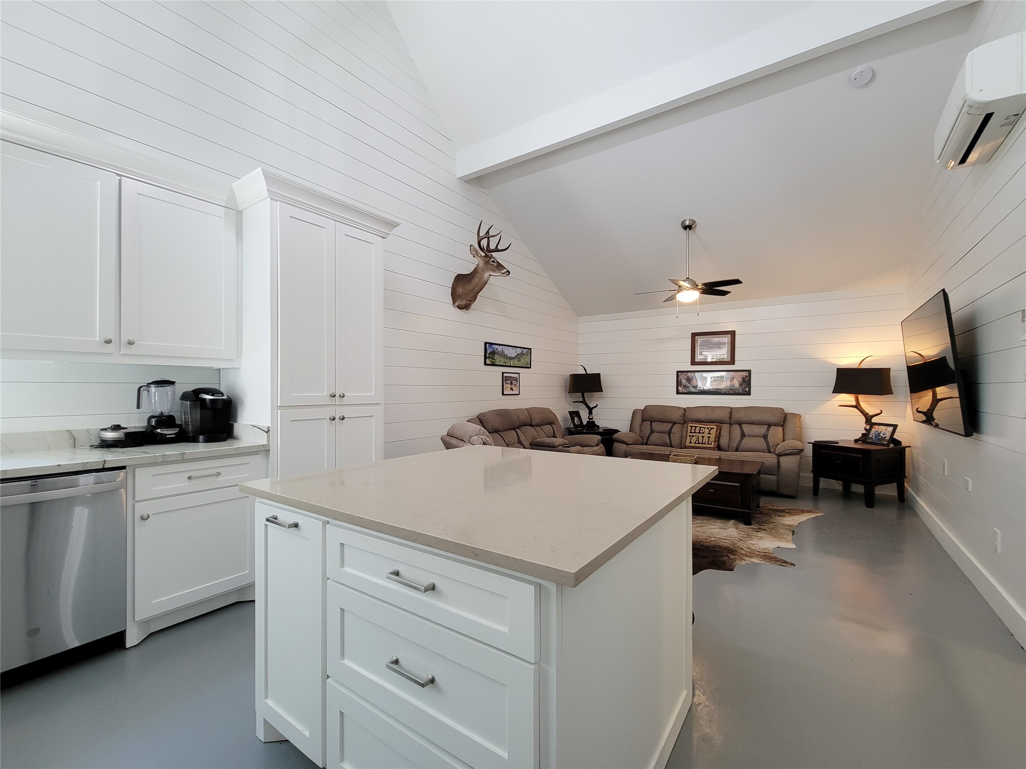 4937 Wolff Road Property Photo 12