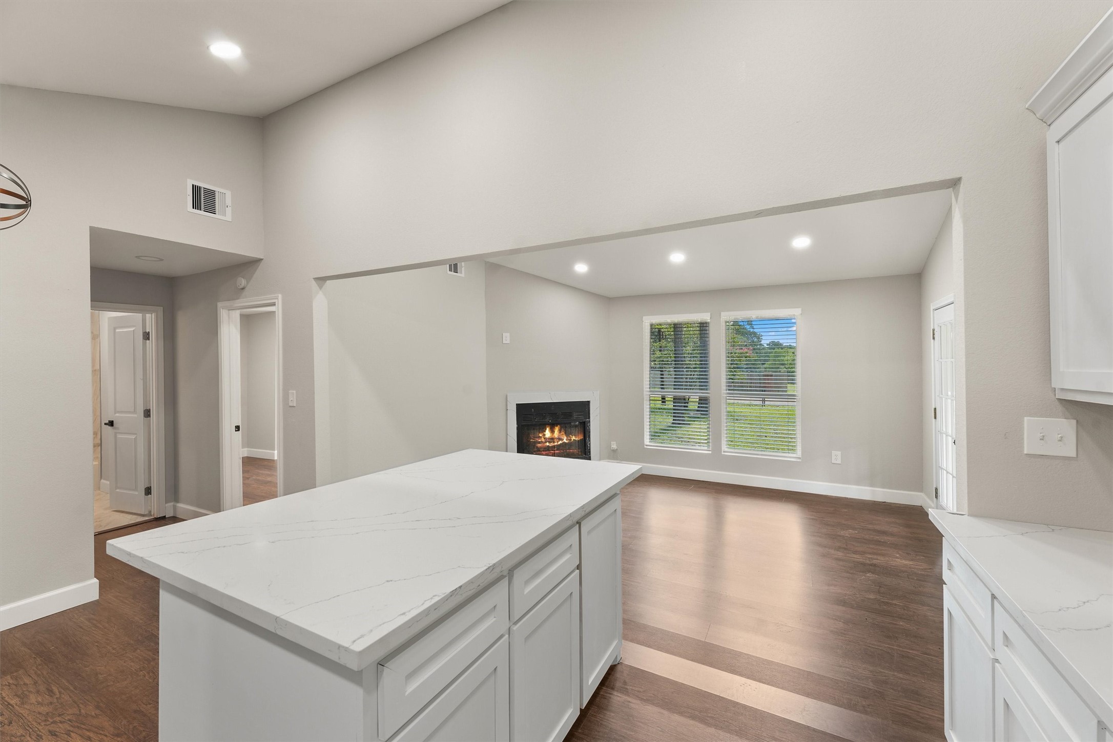 905 Franconia Drive Property Photo 6