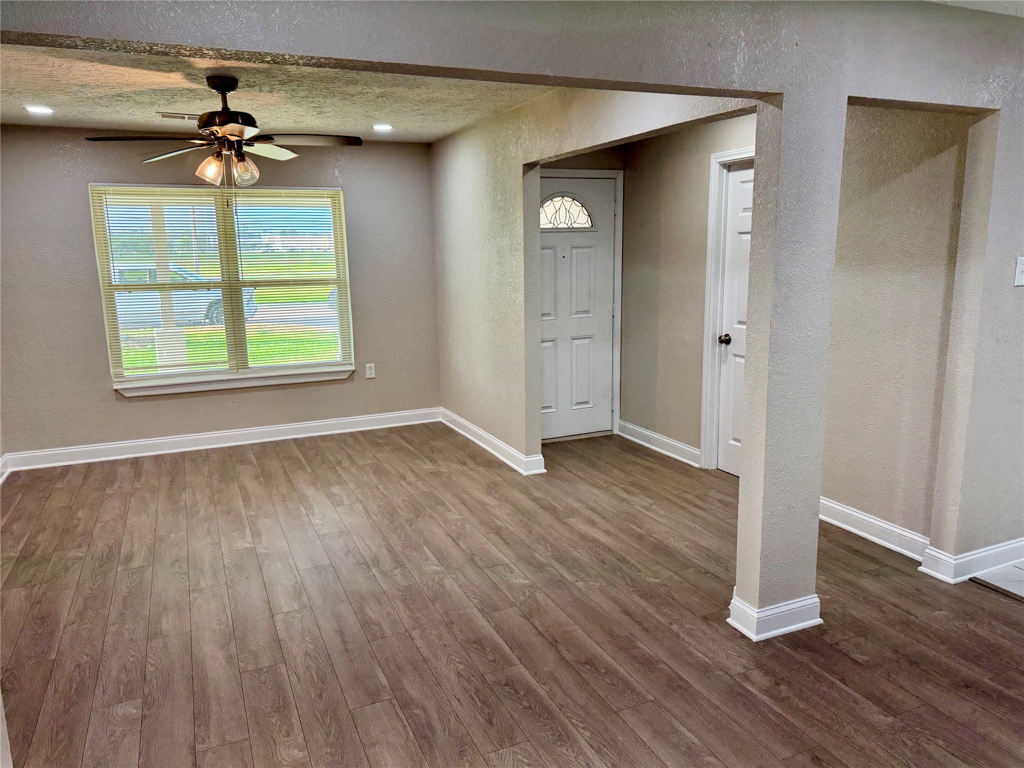 6321 Apache Drive Property Photo 6