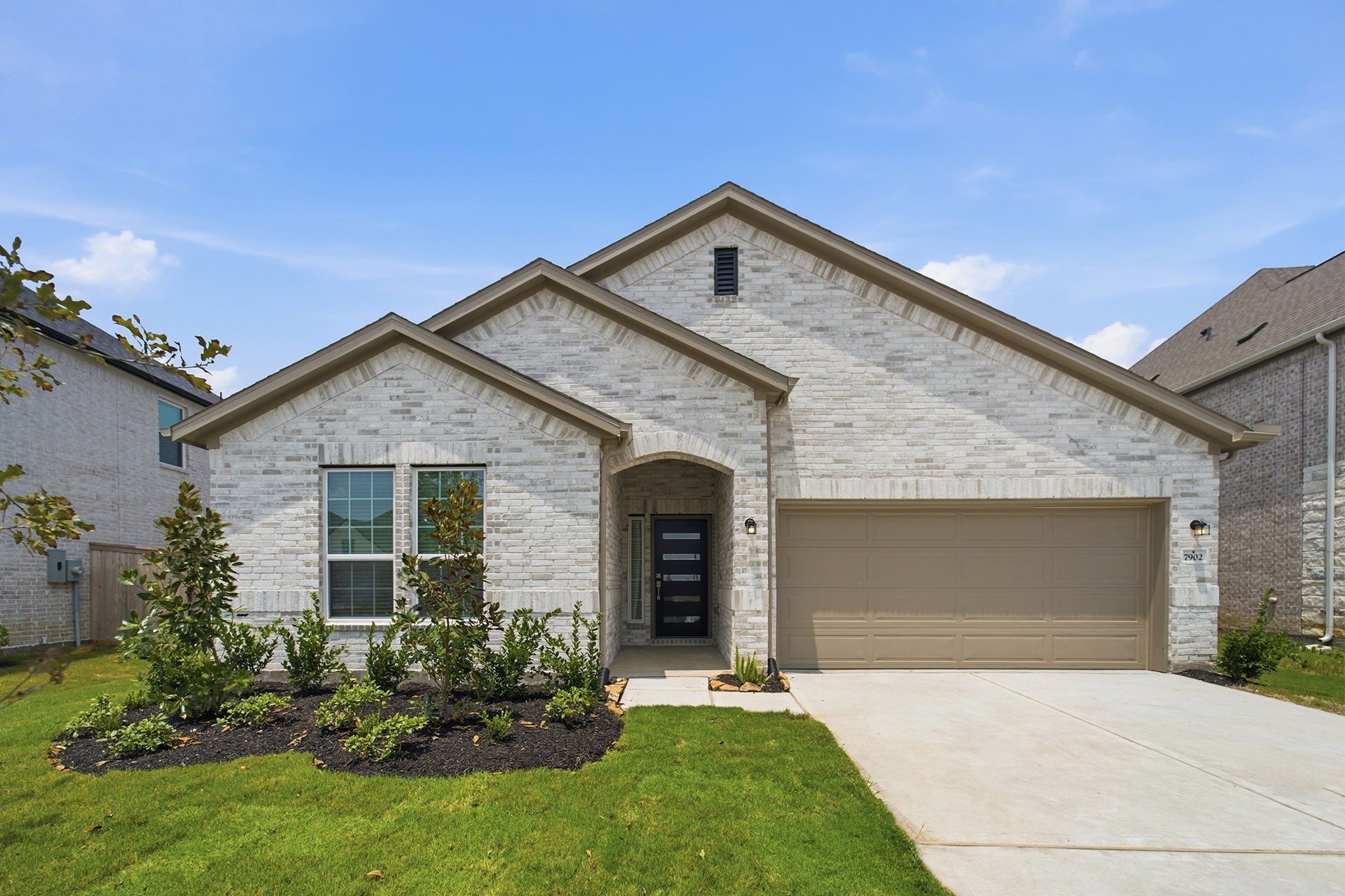 7902 Jasper Meadows Way Property Photo 1