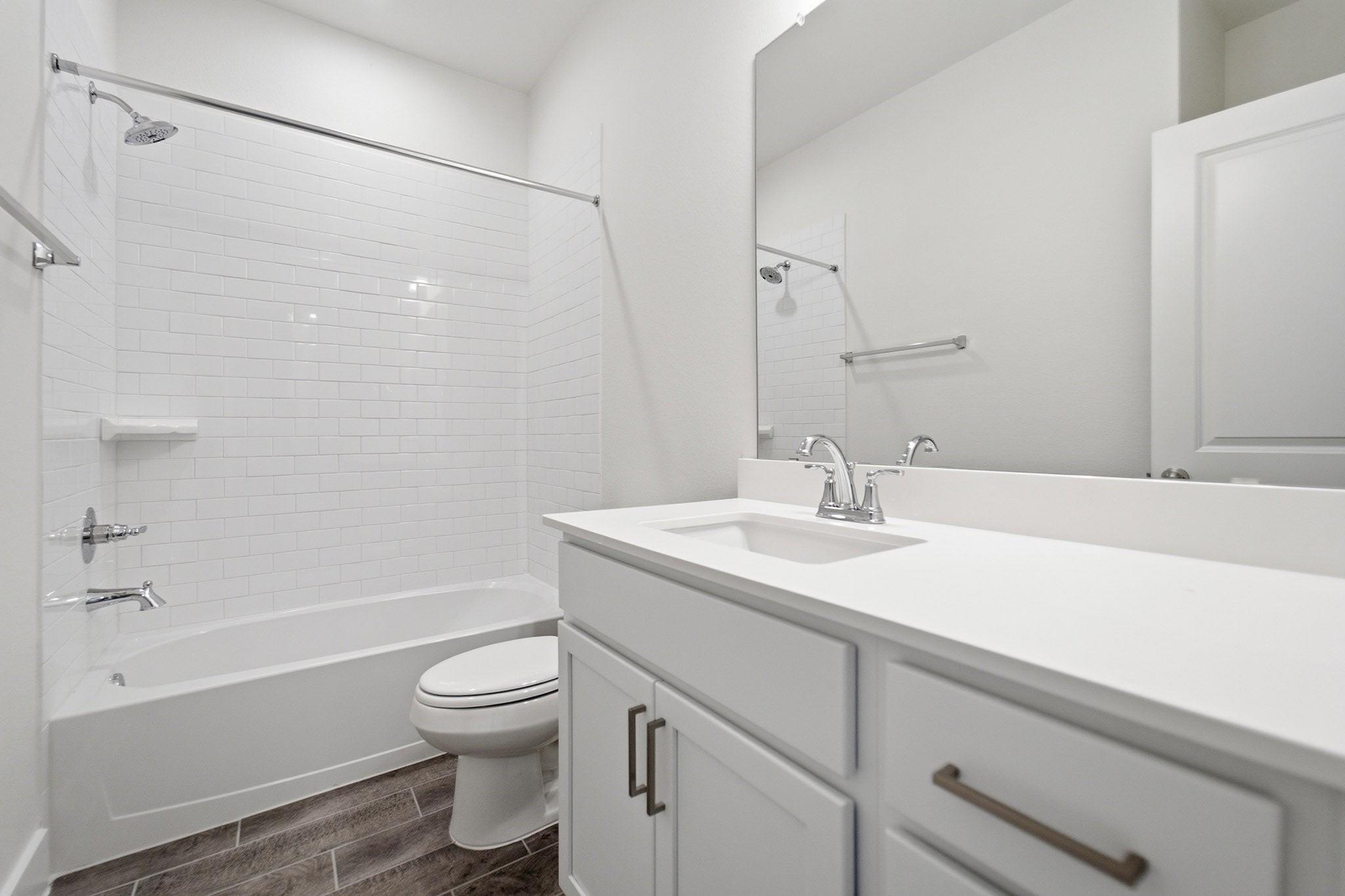 7902 Jasper Meadows Way, Angleton Tx 77515 Property Photo 6