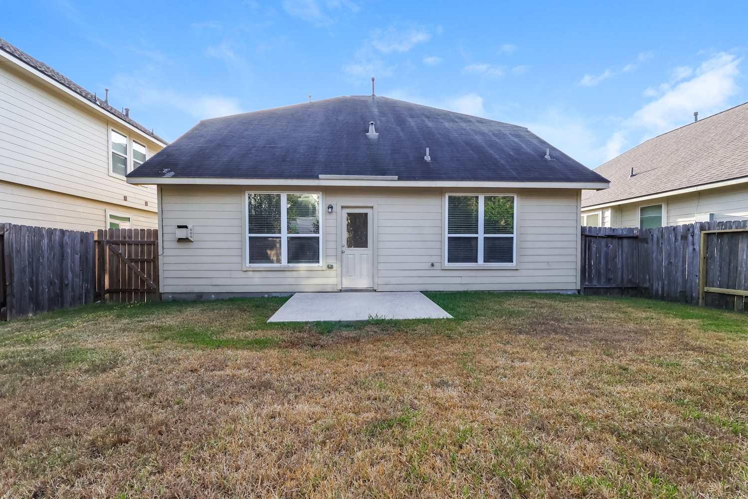30631 Gardenia Trace Drive Property Photo 17