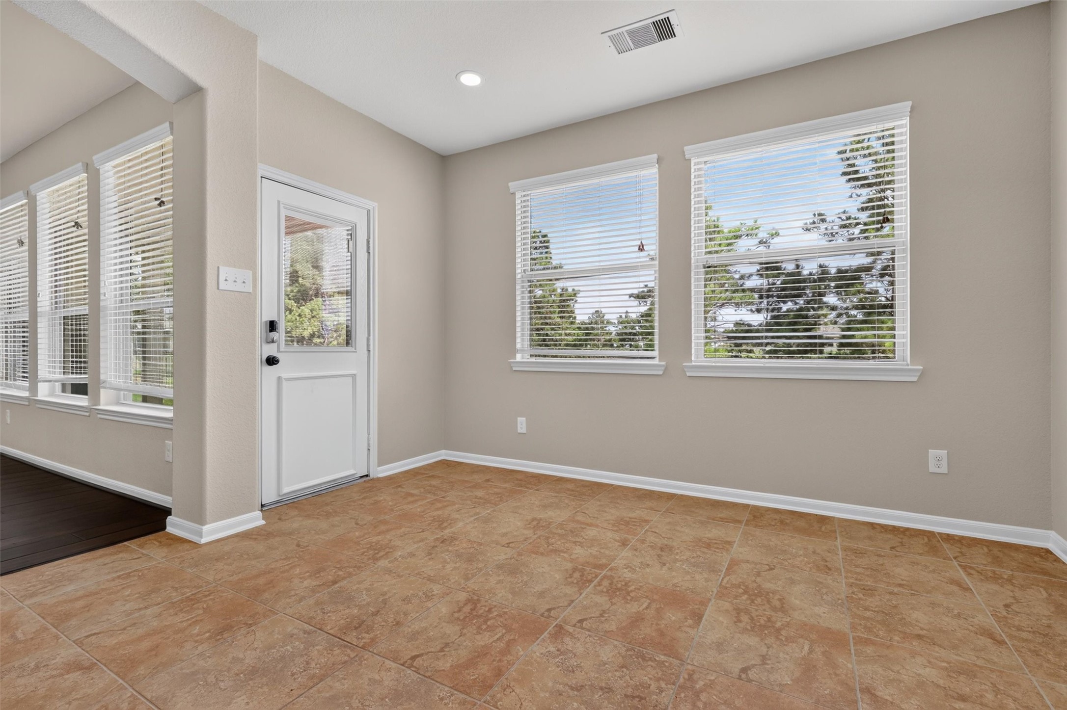 11306 Misty Willow Lane Property Photo 10