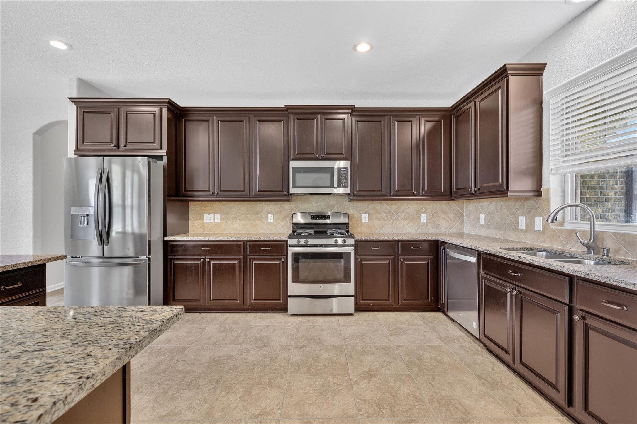11306 Misty Willow Lane Property Photo 13