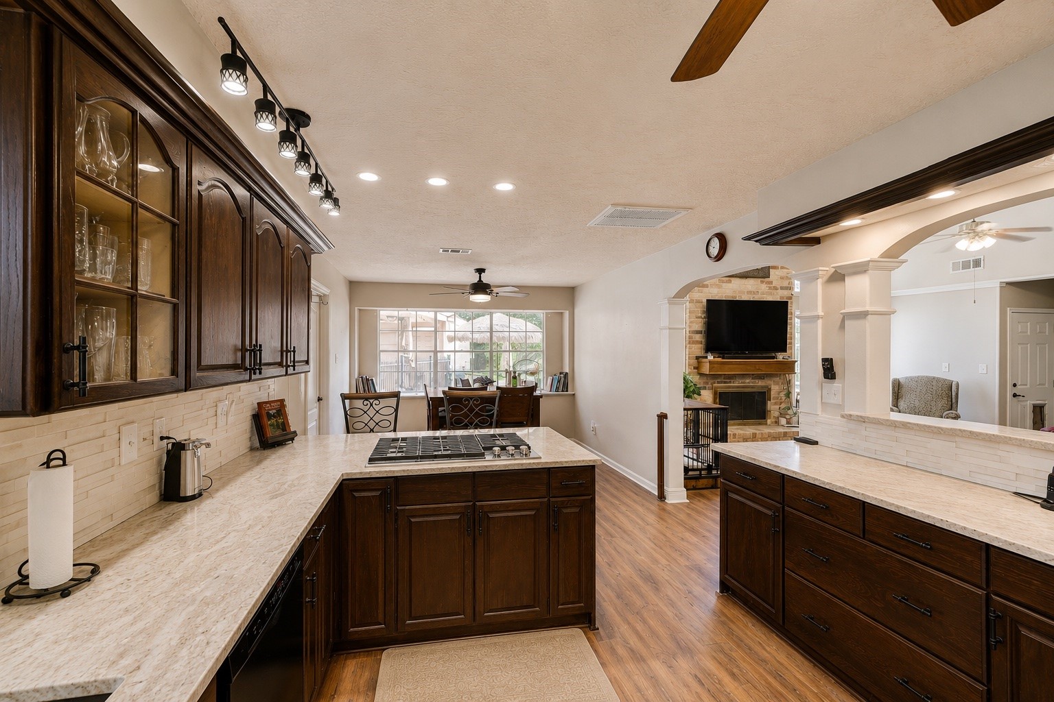 16310 Acapulco Drive Property Photo 11