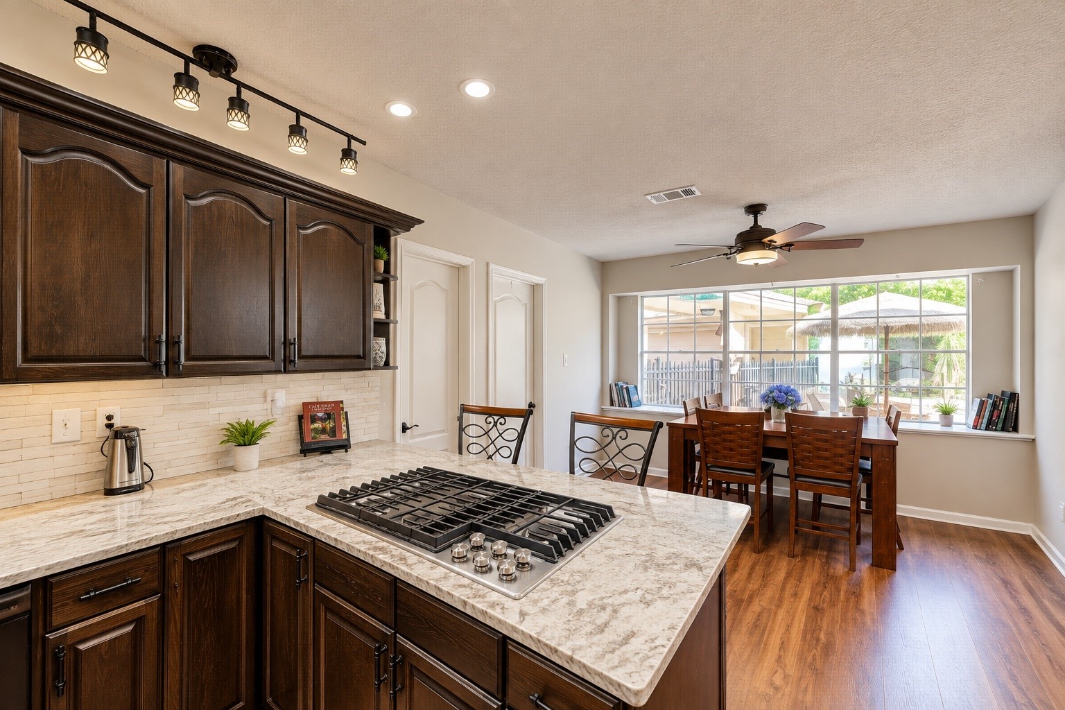 16310 Acapulco Drive Property Photo 12