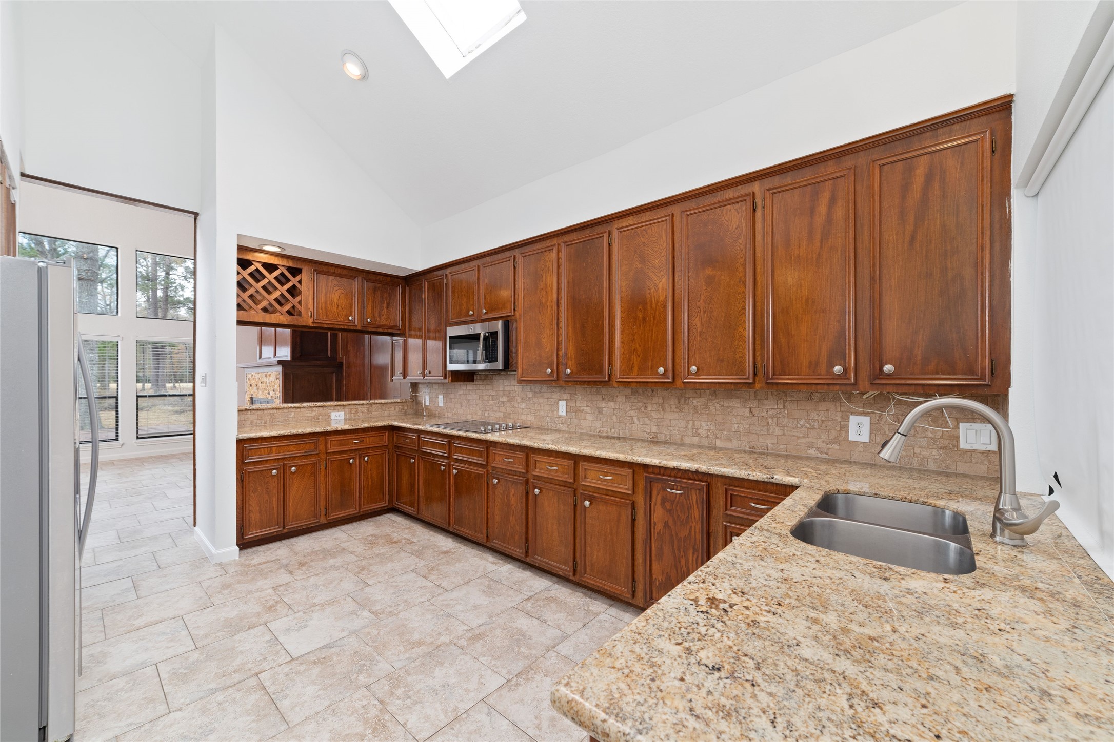 1746 Cloister Drive 22 Property Photo 15
