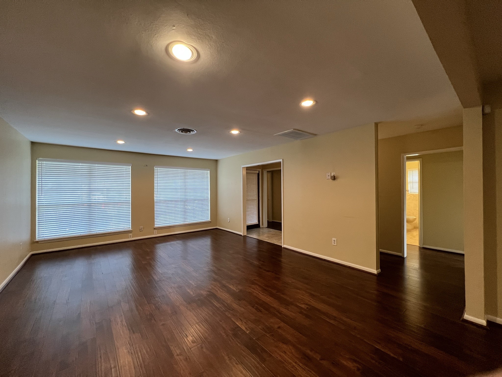 9619 Beverlyhill Street Property Photo 5