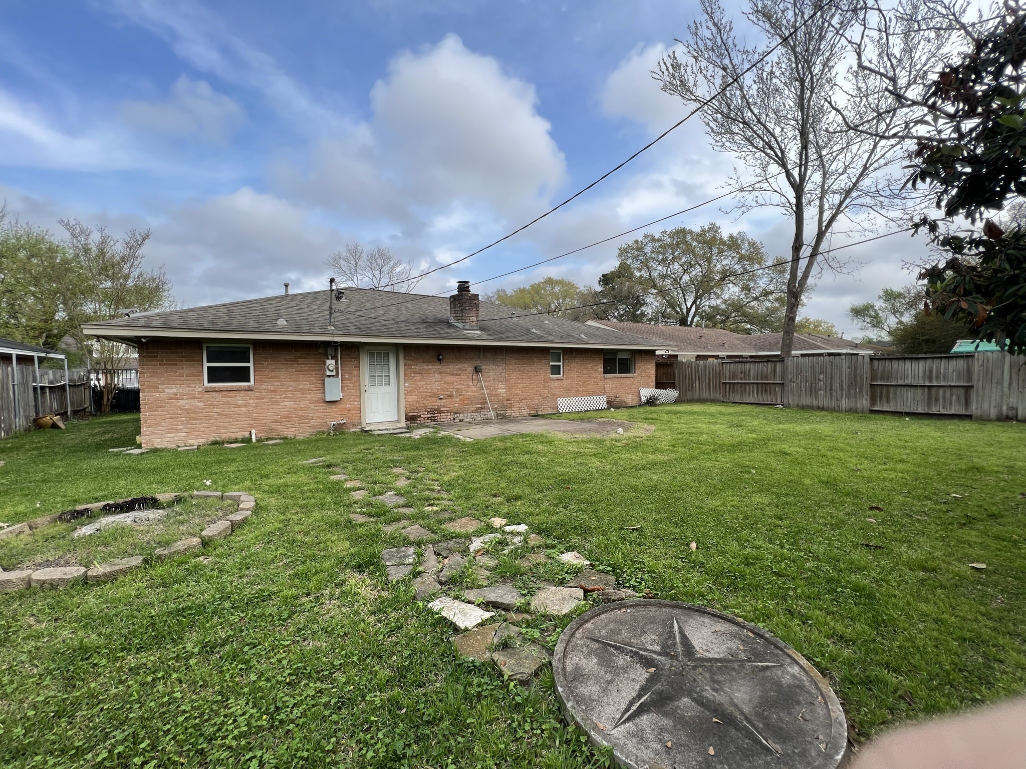 9619 Beverlyhill Street Property Photo 17