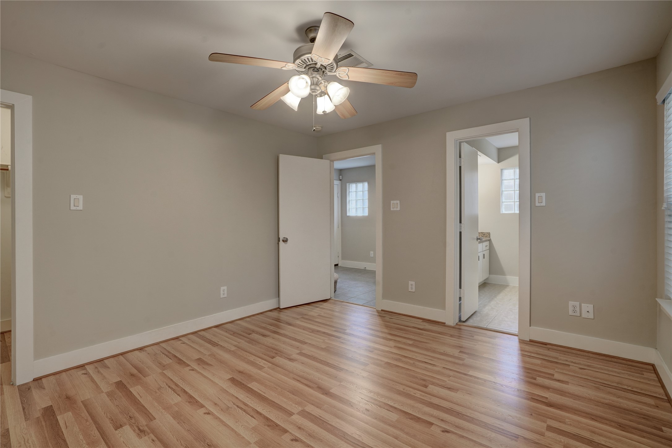 5911 Petty Street Property Photo 17