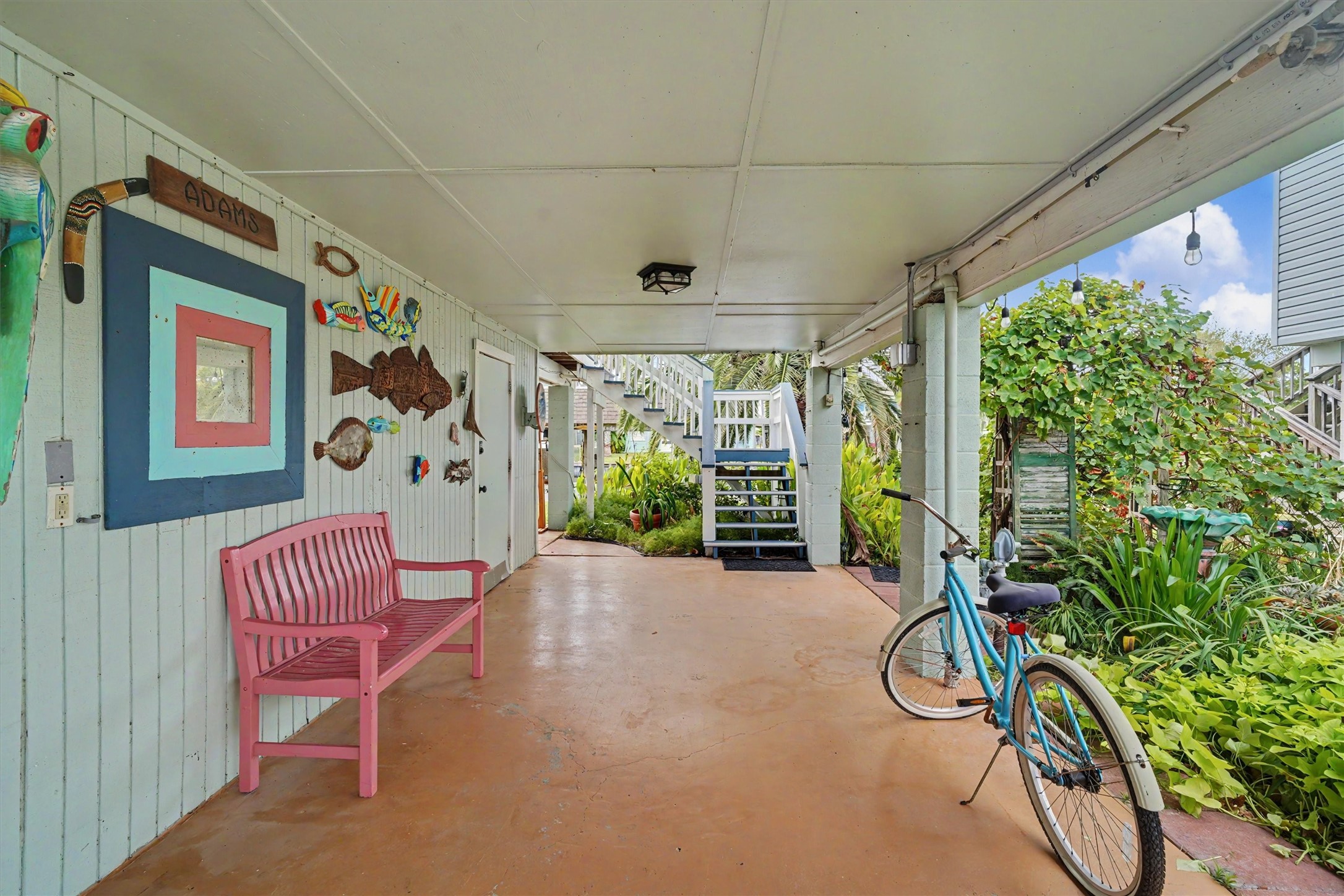 531 Pompano Street Property Photo 4
