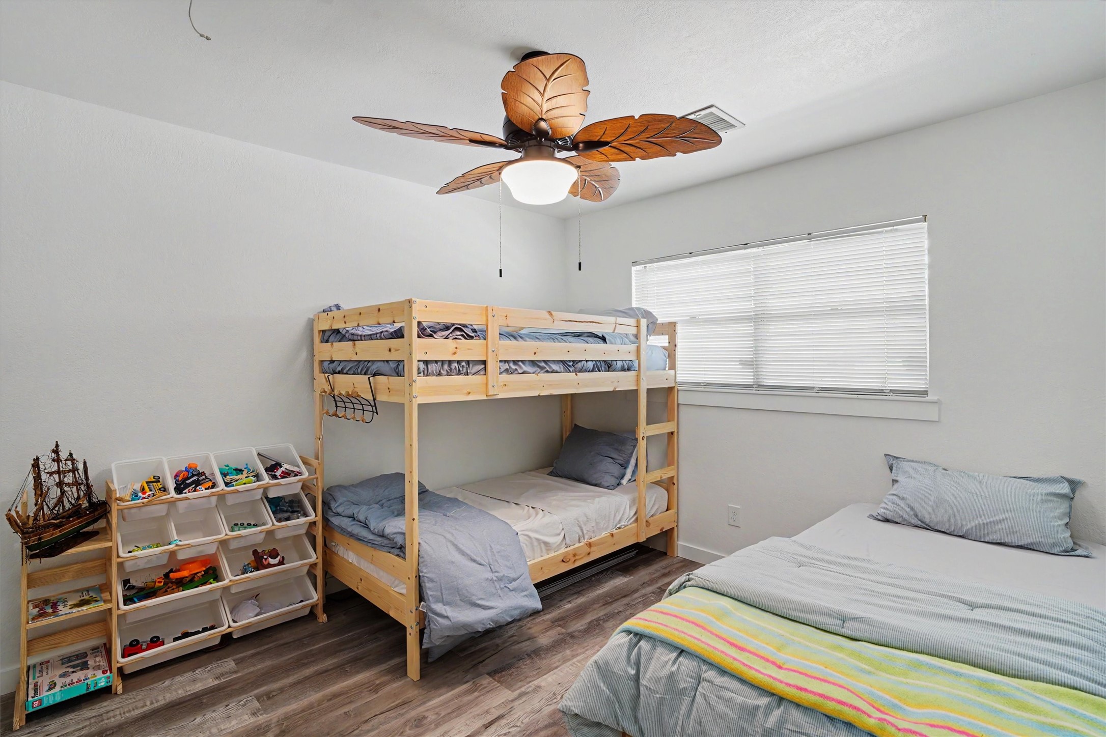 531 Pompano Street Property Photo 18