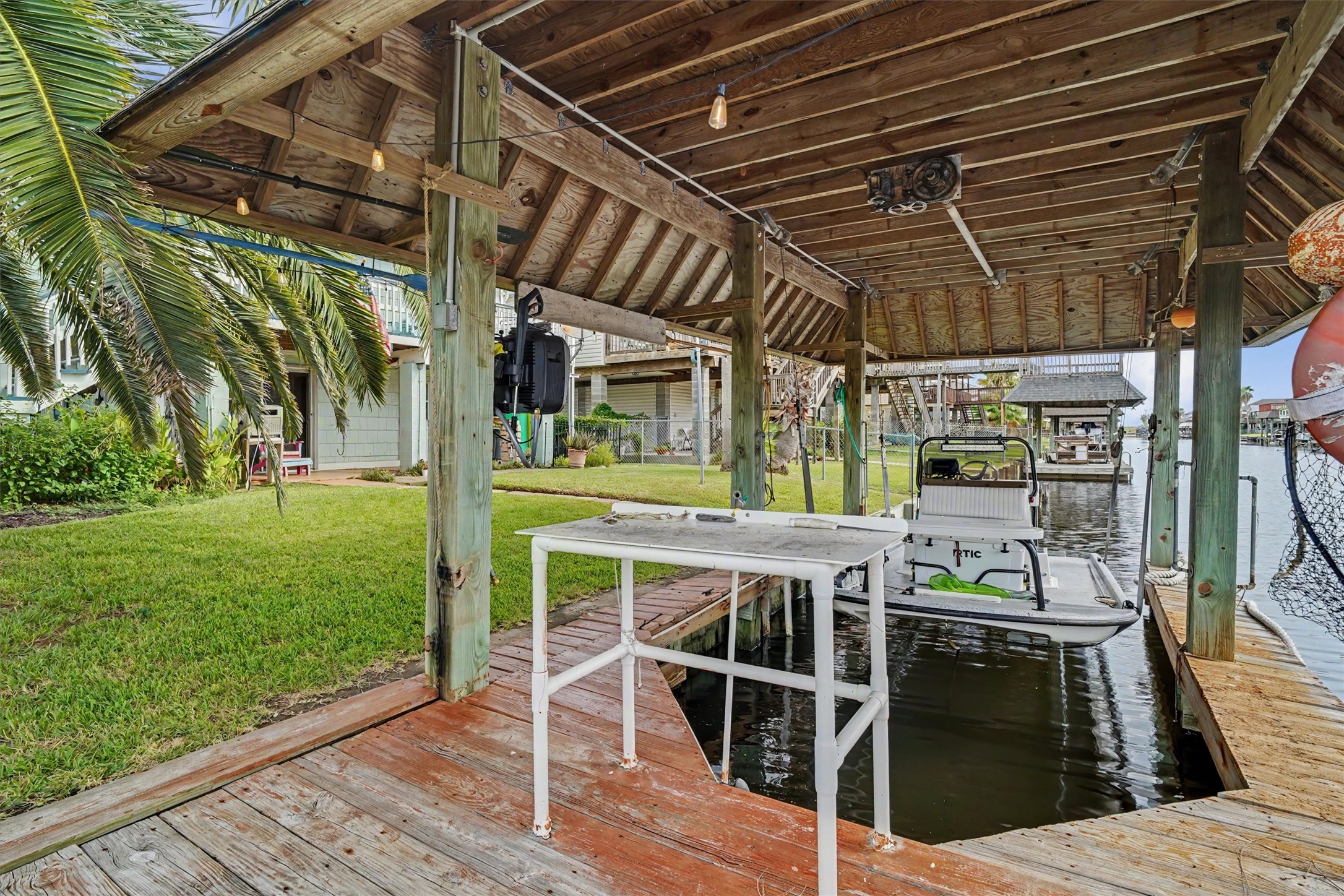 531 Pompano Street Property Photo 28