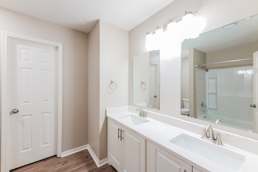 5515 Deer Timbers Trail Property Photo 12