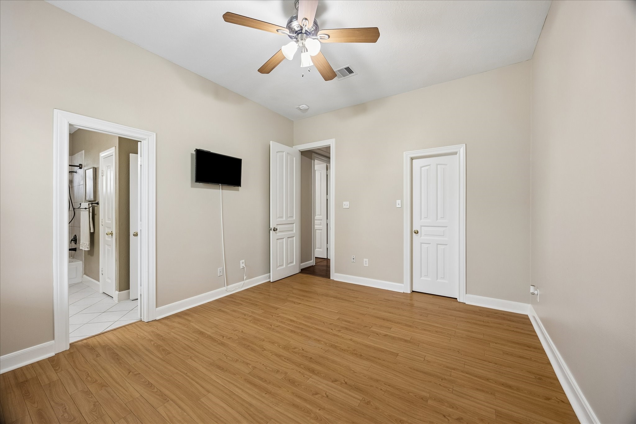 3710 Pine Bark Court Property Photo 19