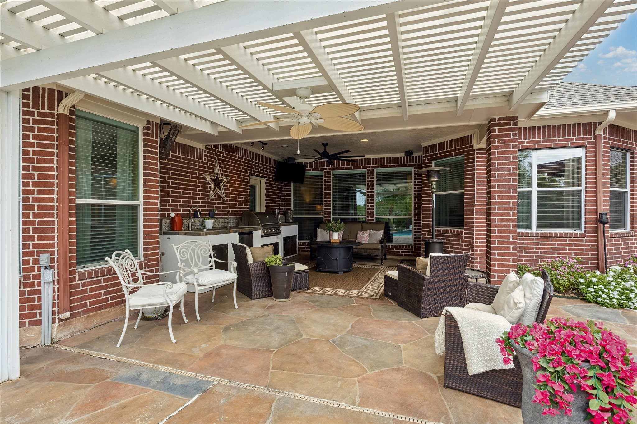 3710 Pine Bark Court Property Photo 25