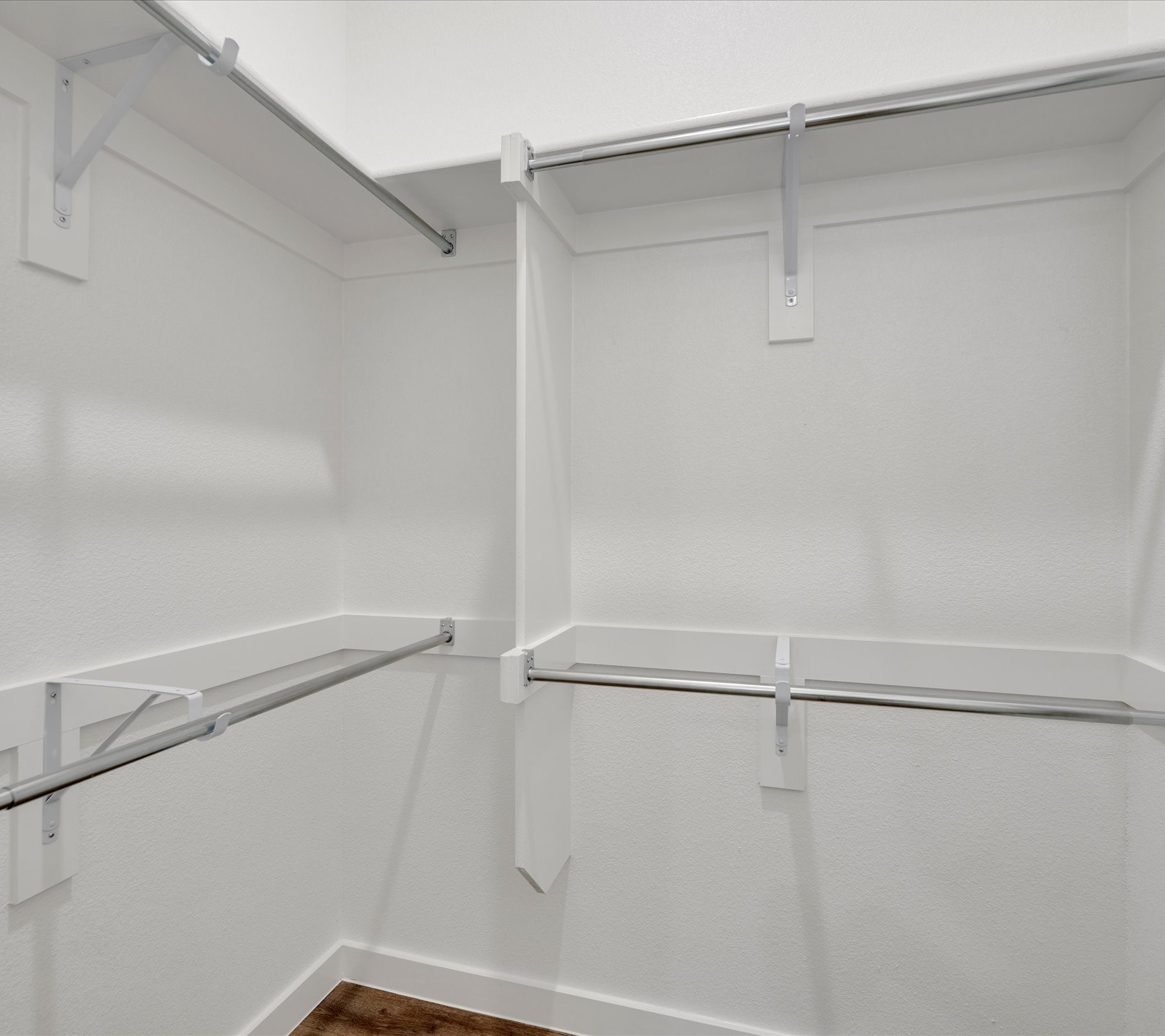 2709-105 Rockhill Road Property Photo 18