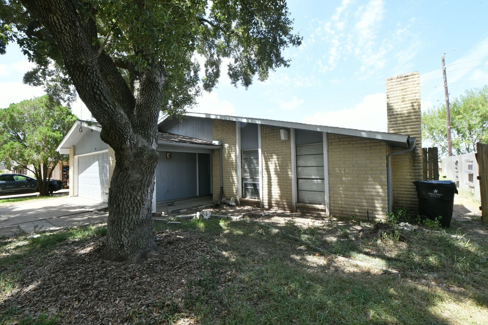 4935 Gretna Green Drive Property Photo 1