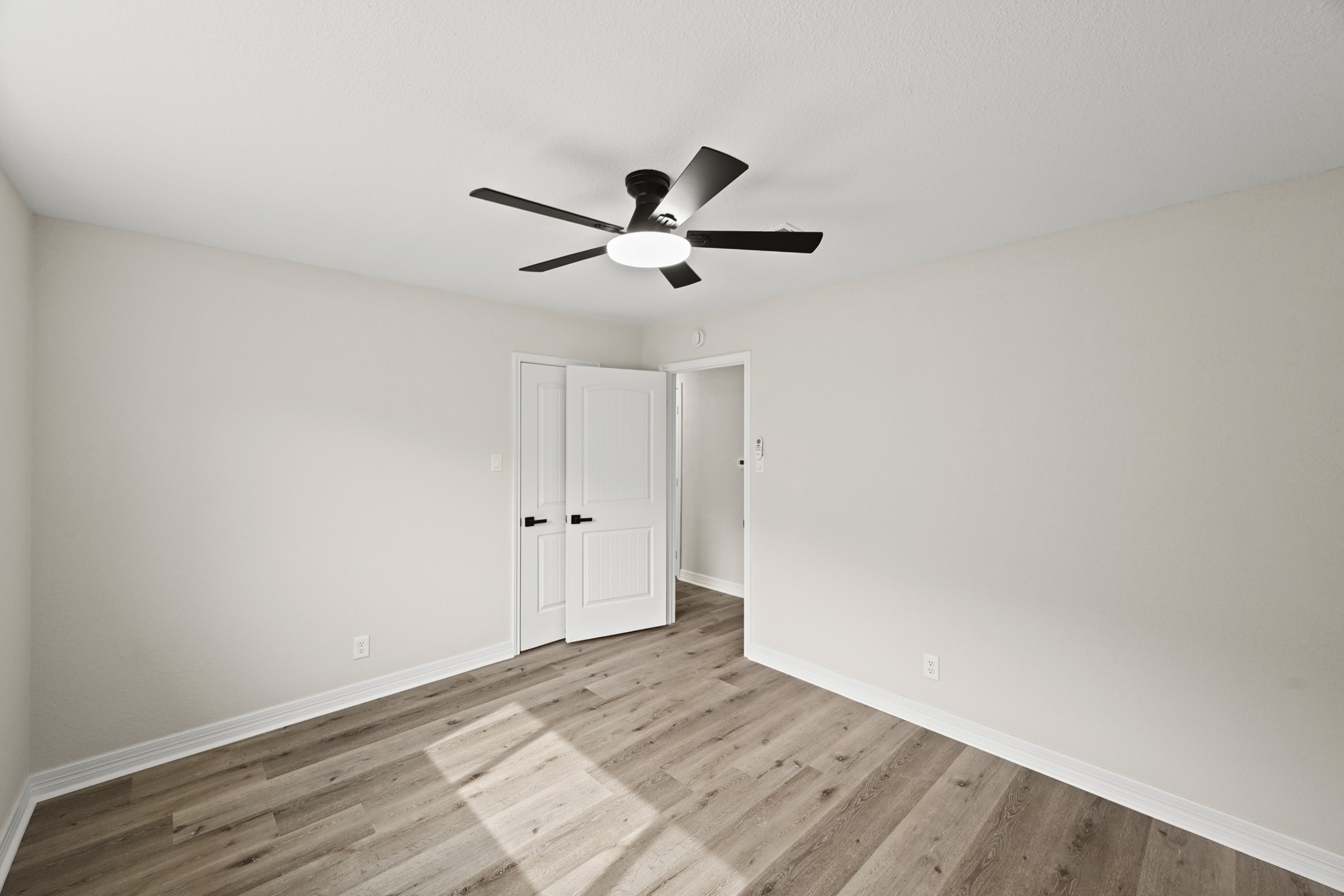 3011 Freshmeadows Drive Property Photo 35