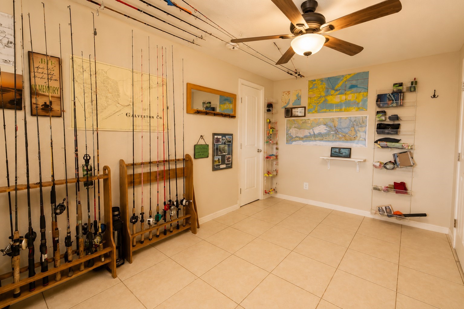579 Warsaw Street Property Photo 13