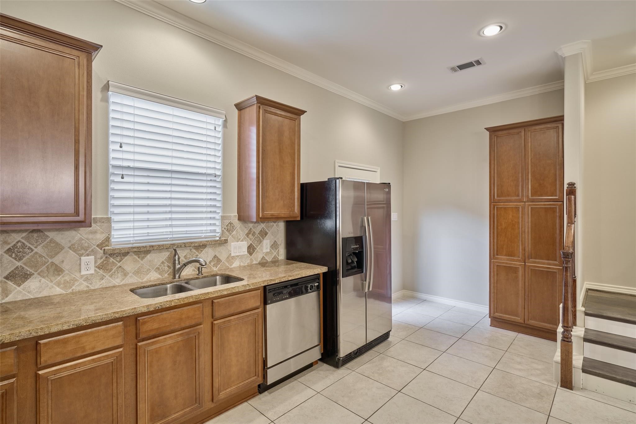 2738 Misty Heath Lane Property Photo 6