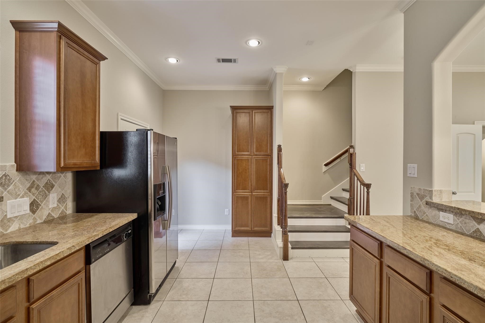 2738 Misty Heath Lane Property Photo 8