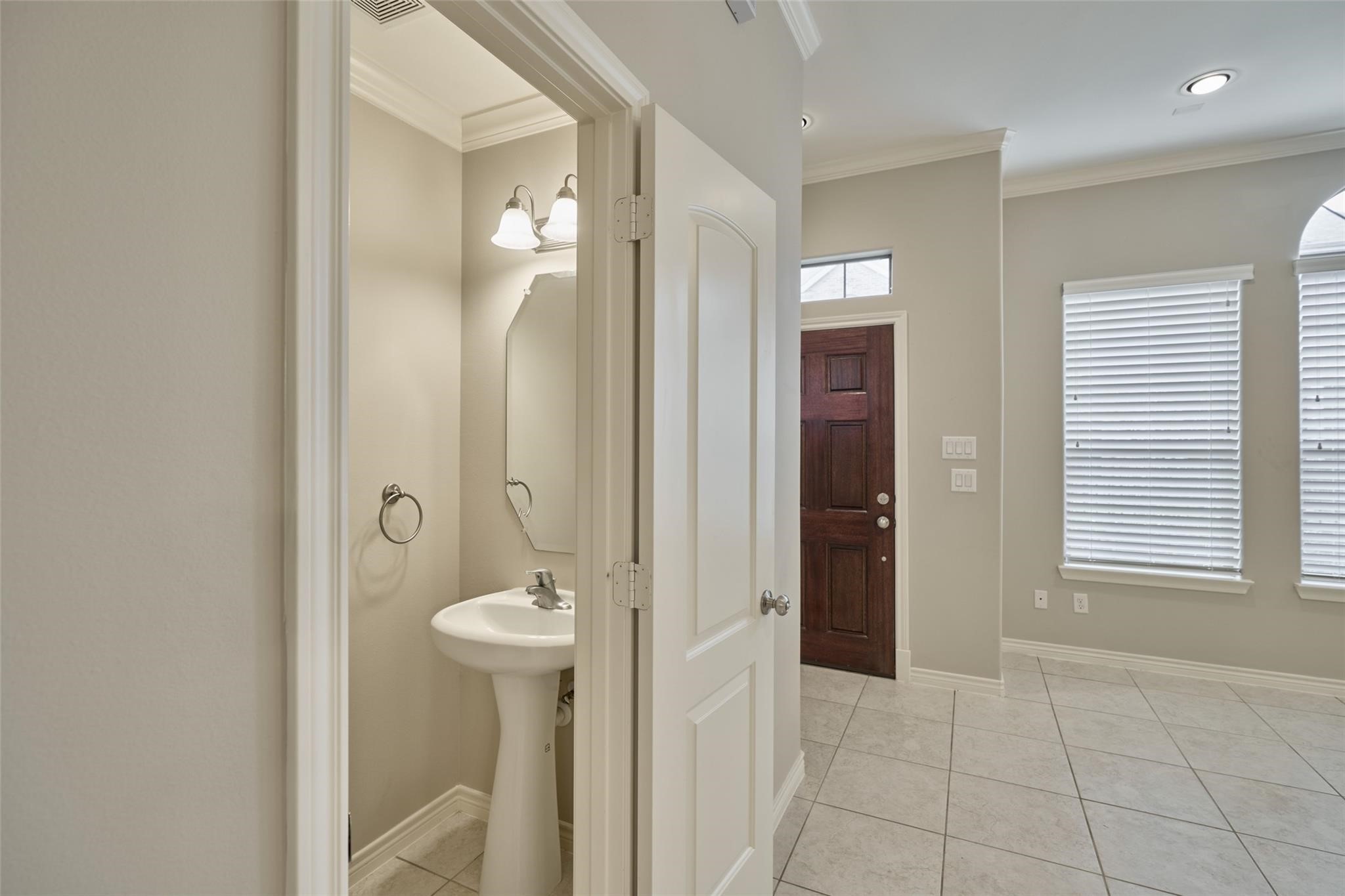 2738 Misty Heath Lane Property Photo 14