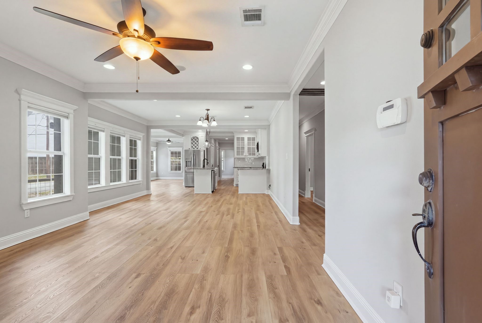 512 Enid Street Property Photo 3