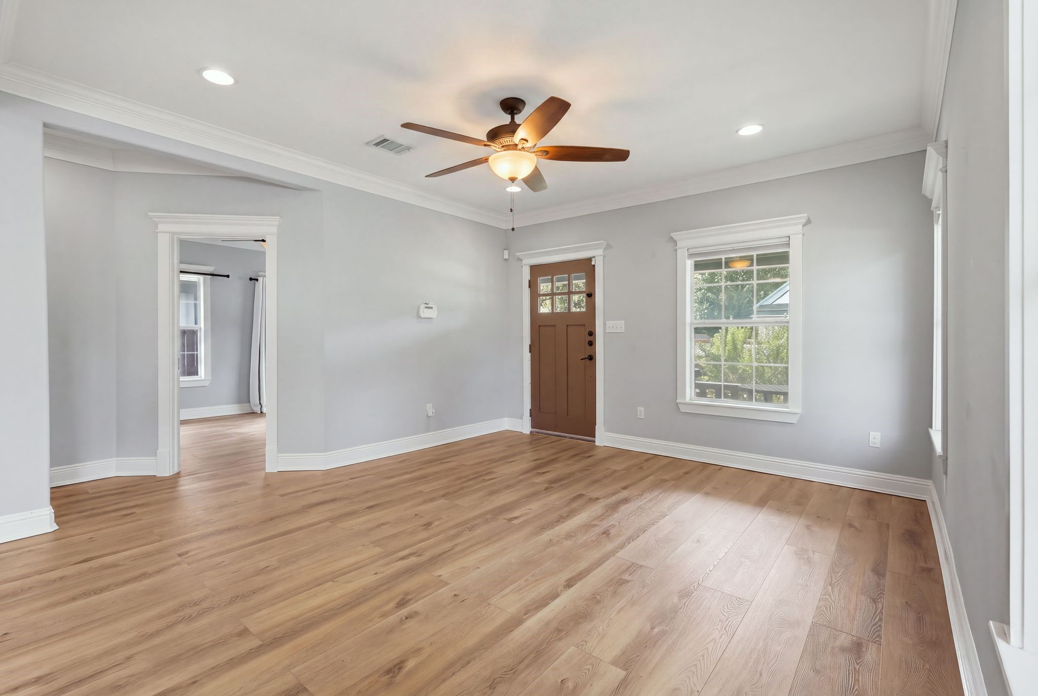 512 Enid Street Property Photo 7