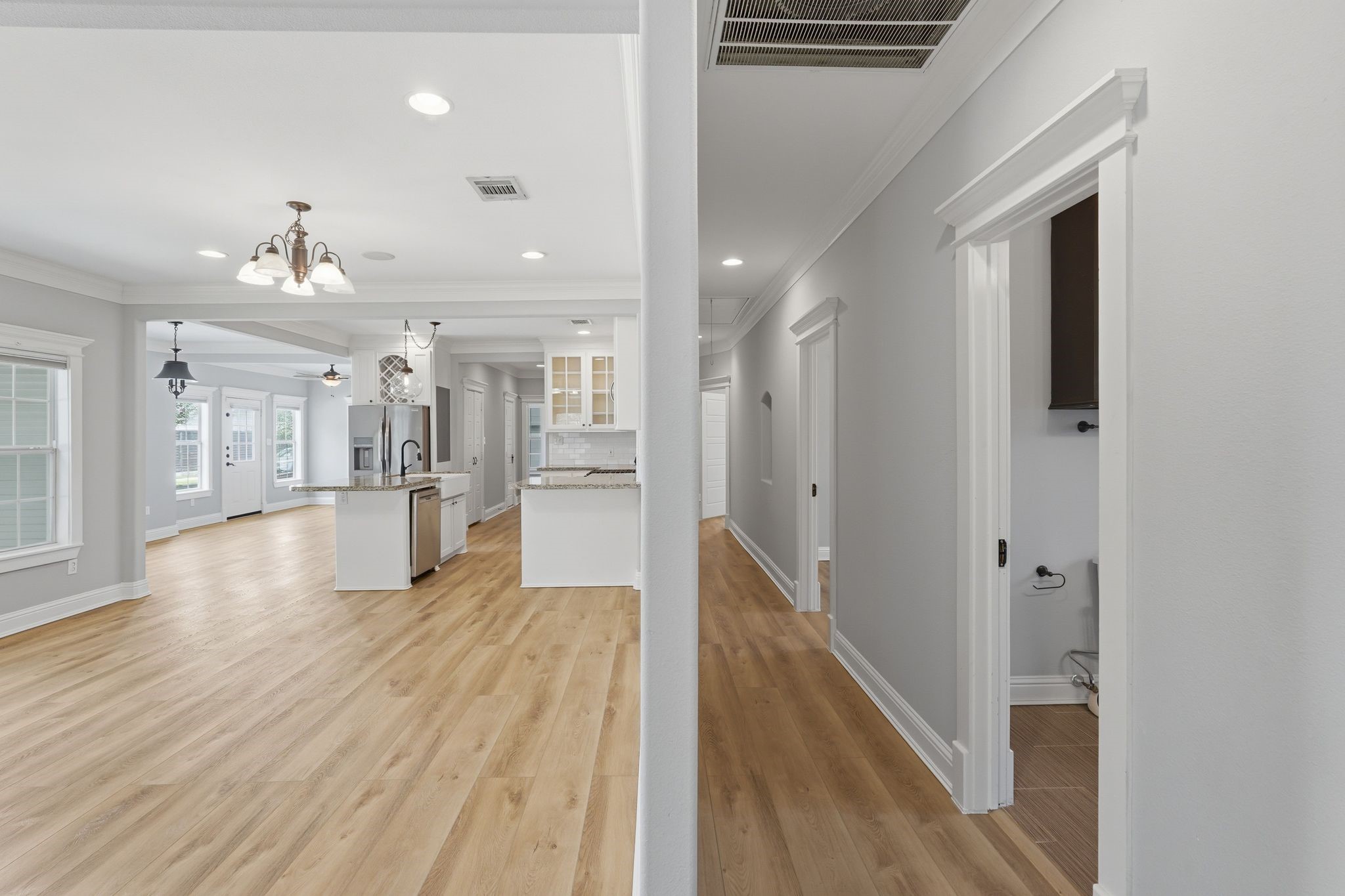 512 Enid Street Property Photo 15