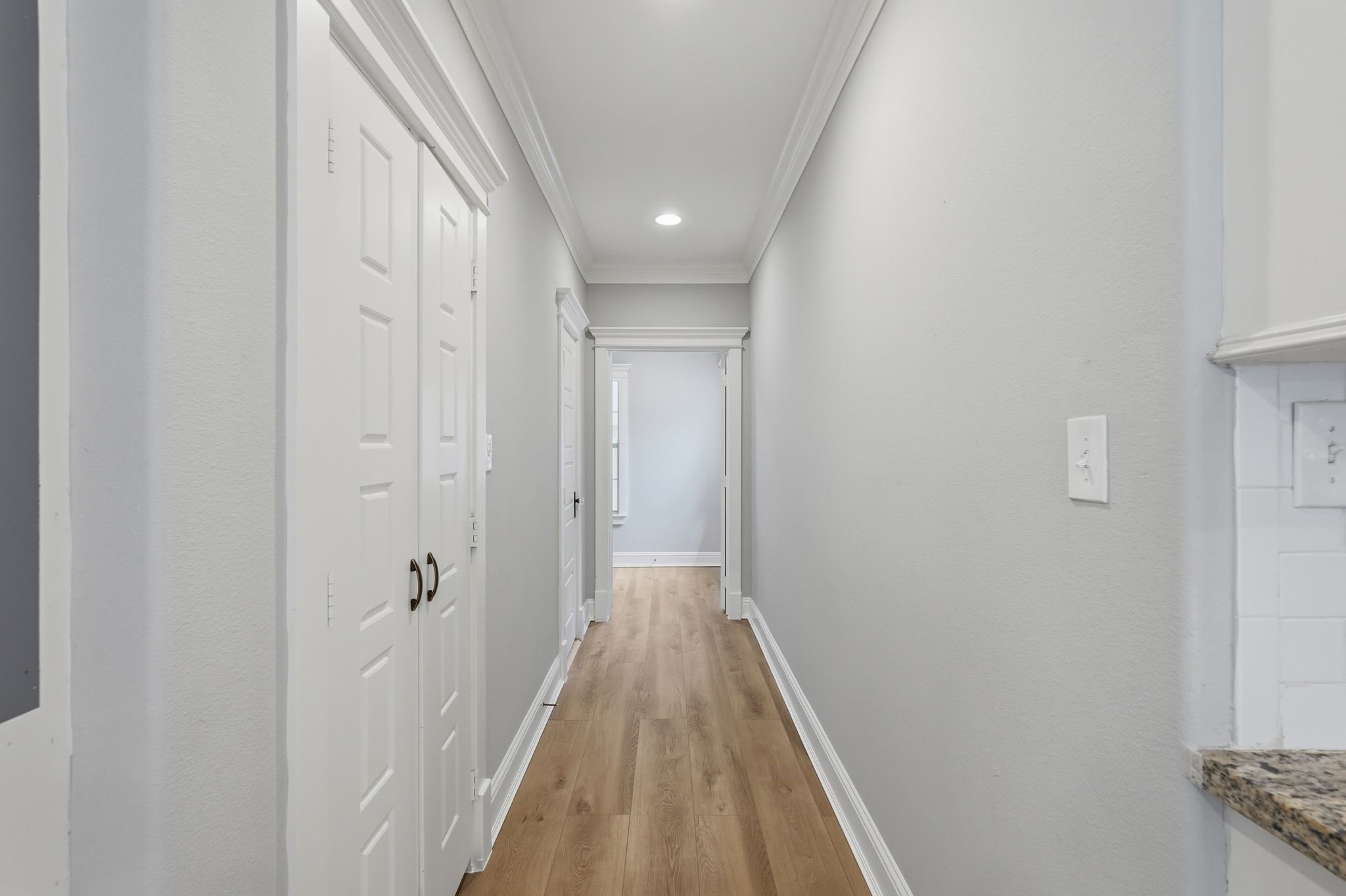 512 Enid Street Property Photo 16