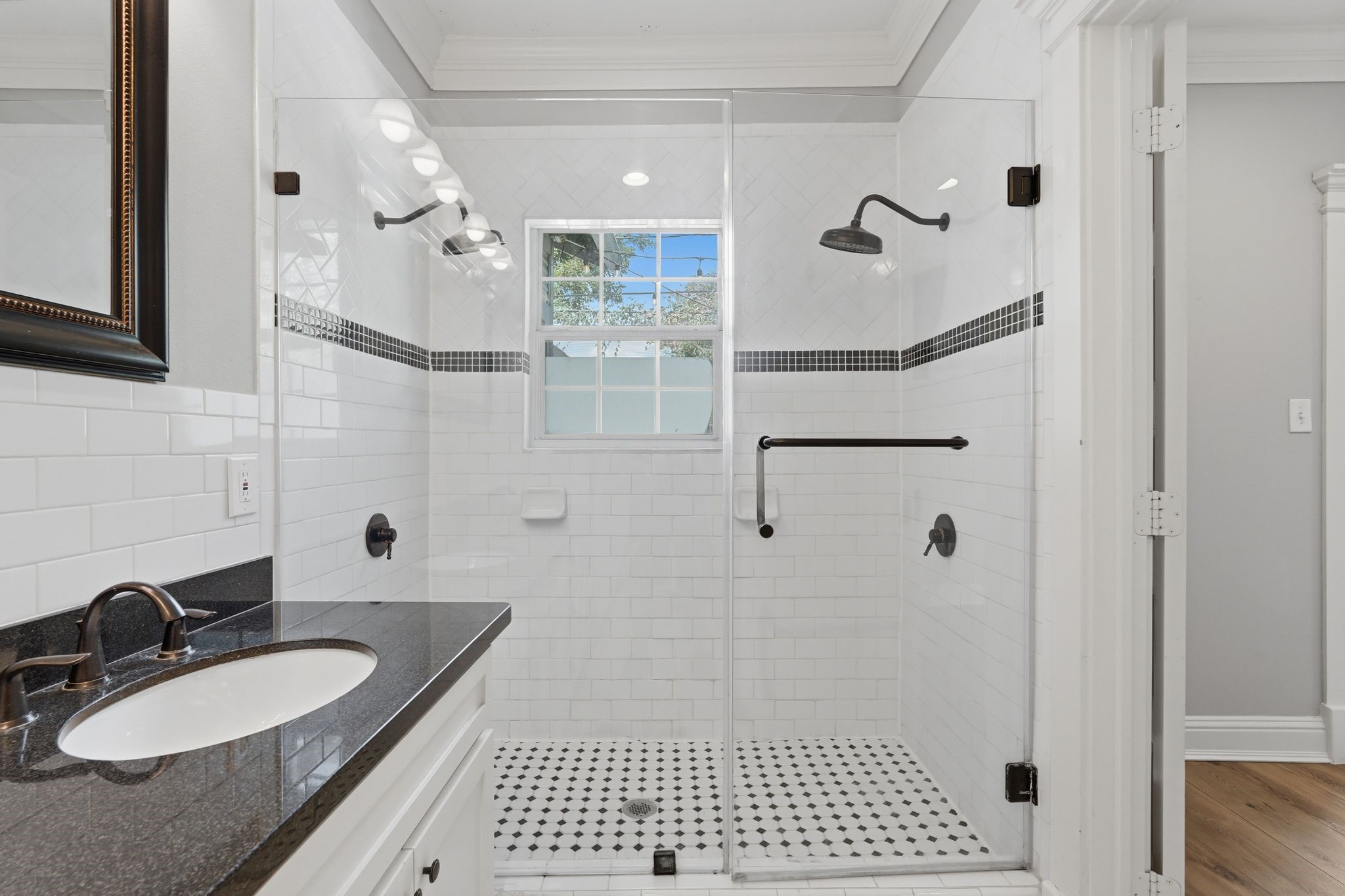 512 Enid Street Property Photo 18