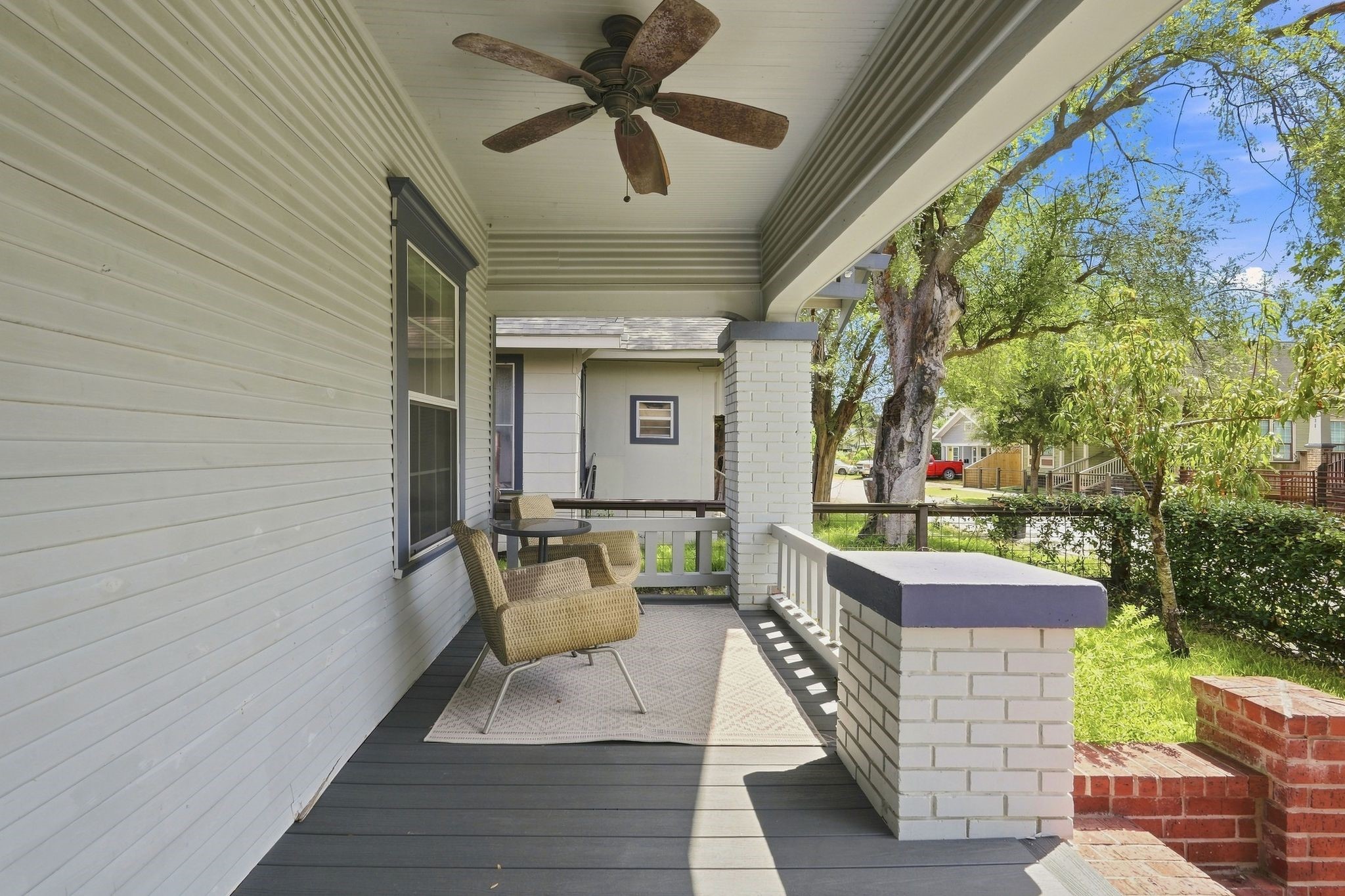 512 Enid Street Property Photo 34