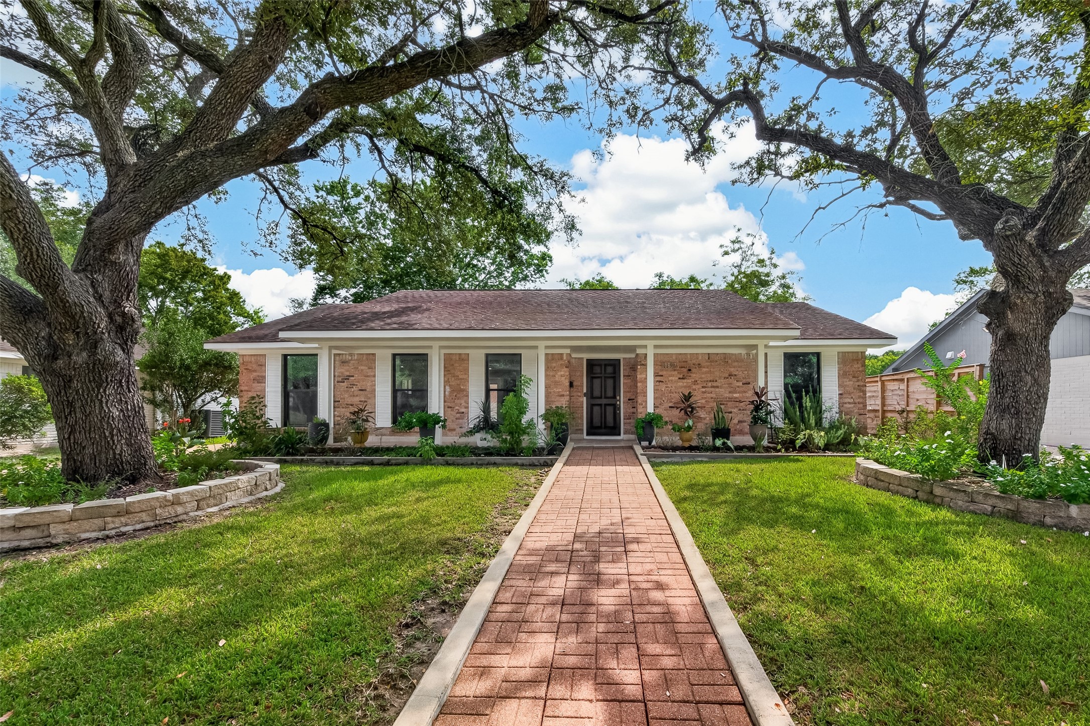 10807 Chimney Rock Road Property Photo 1